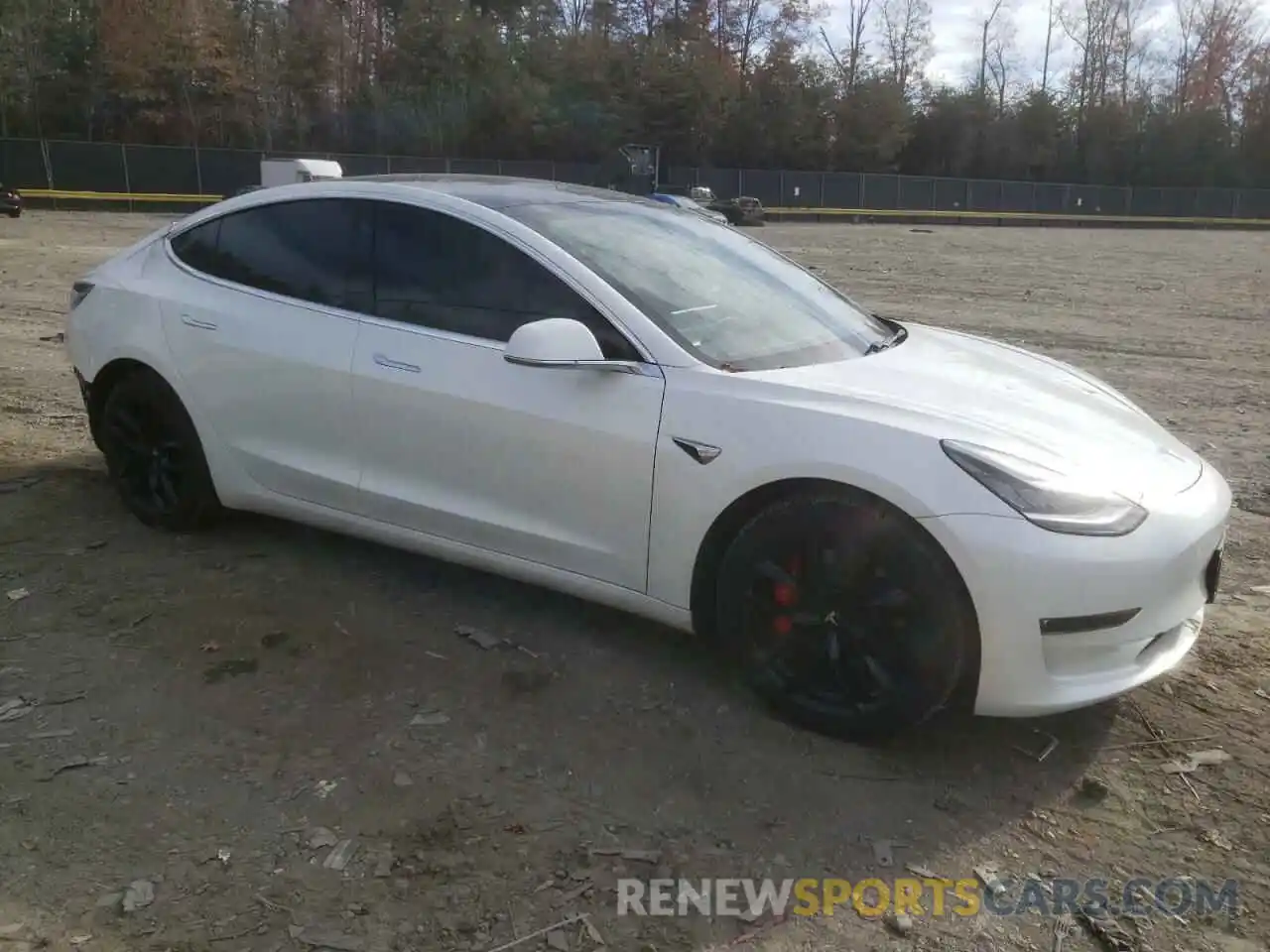 4 Фотография поврежденного автомобиля 5YJ3E1EC7LF714267 TESLA MODEL 3 2020