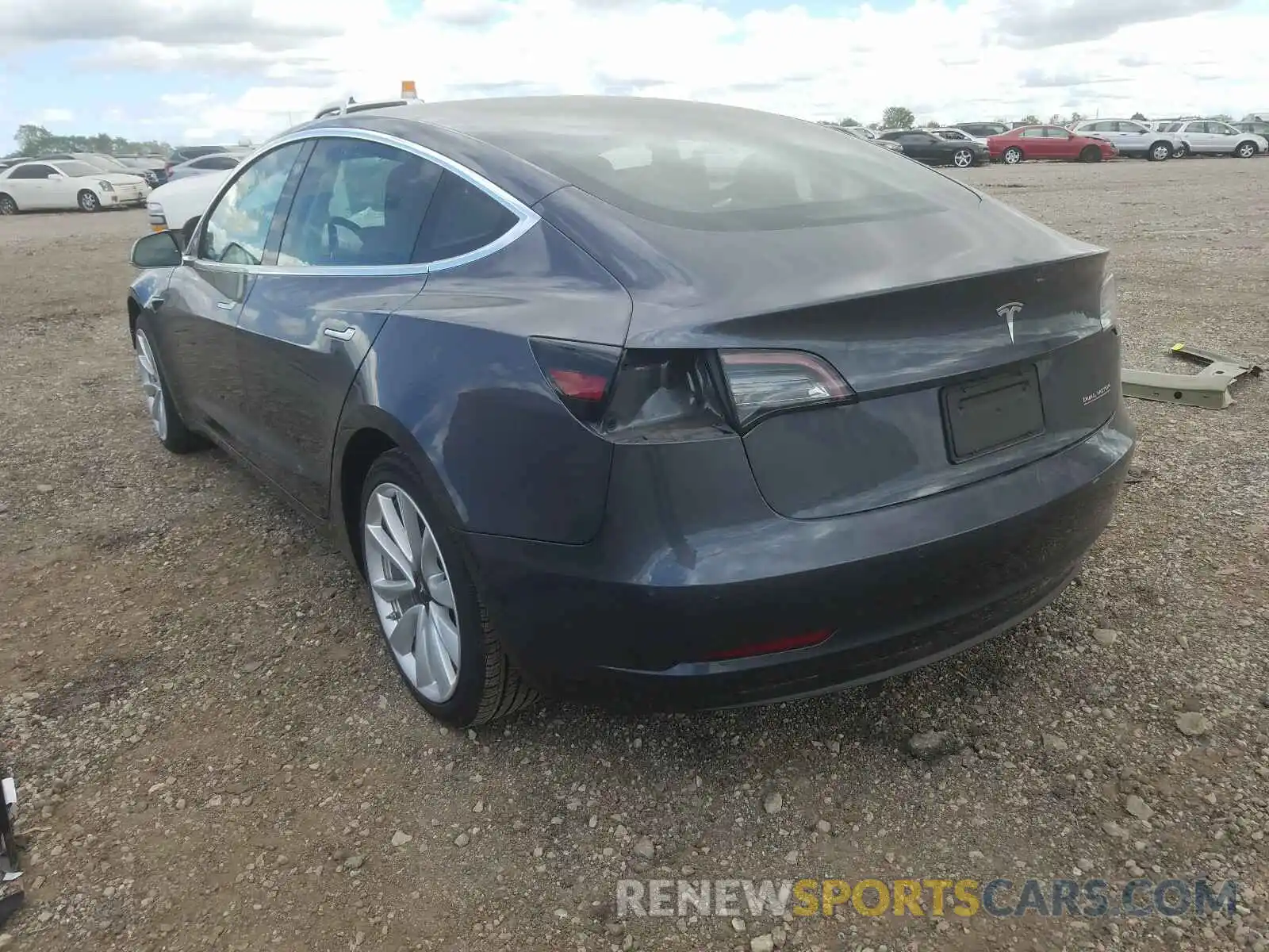 3 Photograph of a damaged car 5YJ3E1EC8LF586654 TESLA MODEL 3 2020