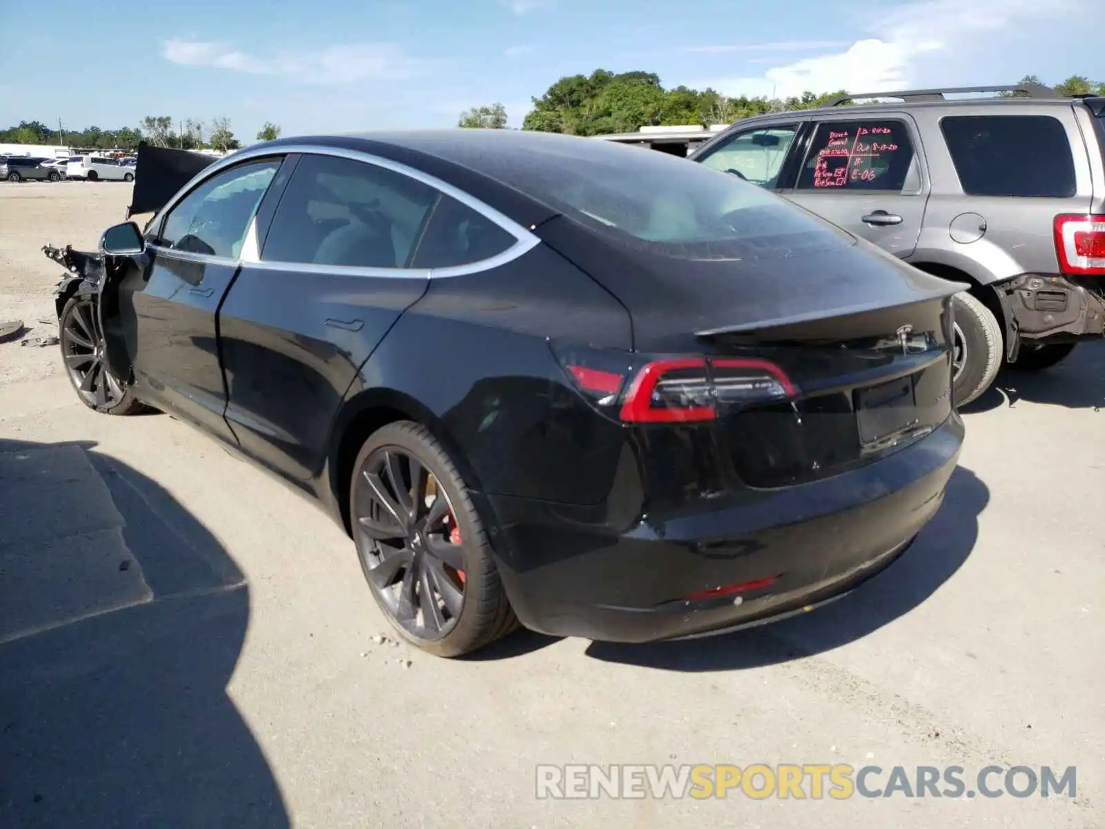 3 Photograph of a damaged car 5YJ3E1EC8LF603341 TESLA MODEL 3 2020