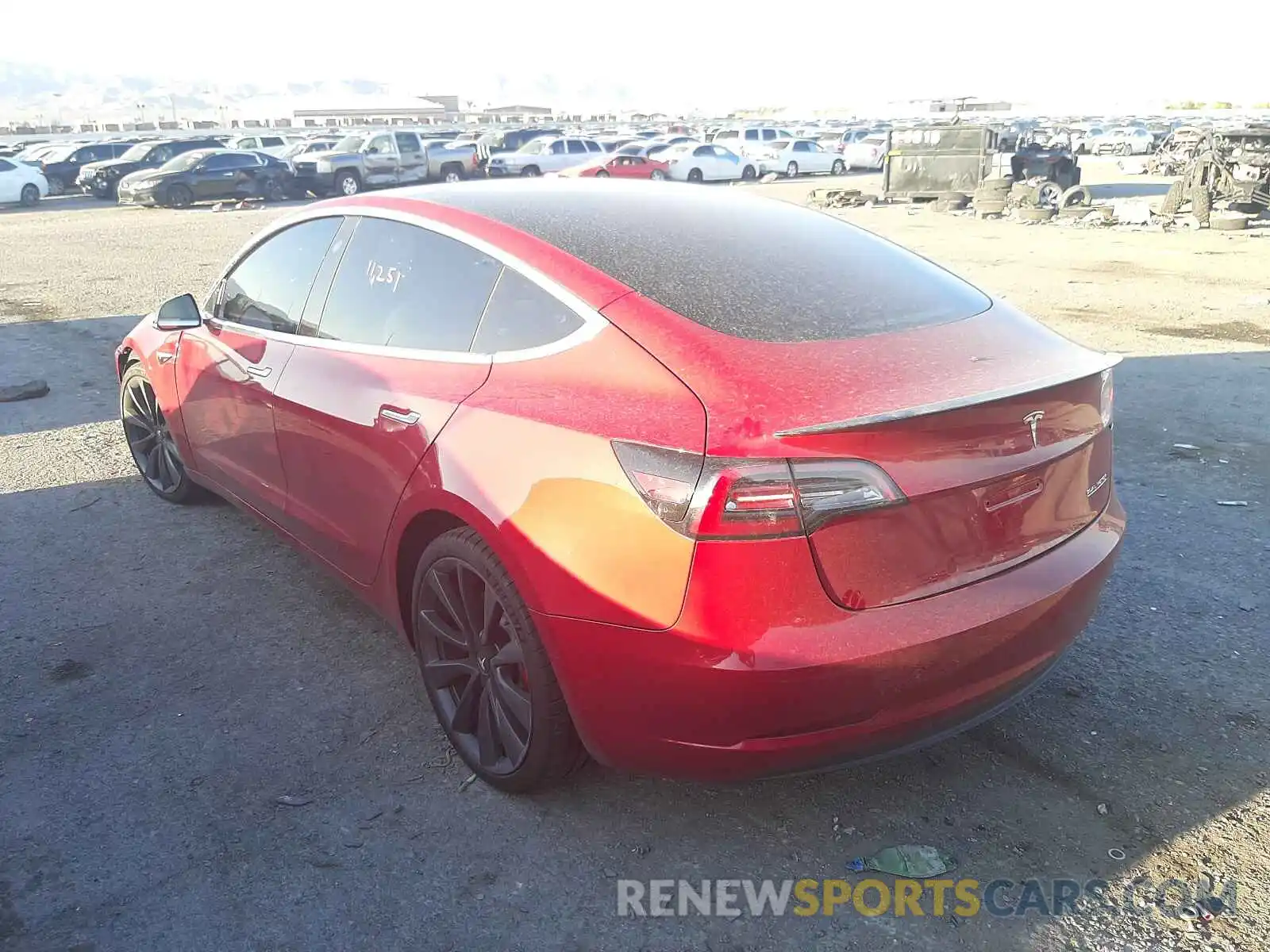 3 Photograph of a damaged car 5YJ3E1EC8LF624531 TESLA MODEL 3 2020