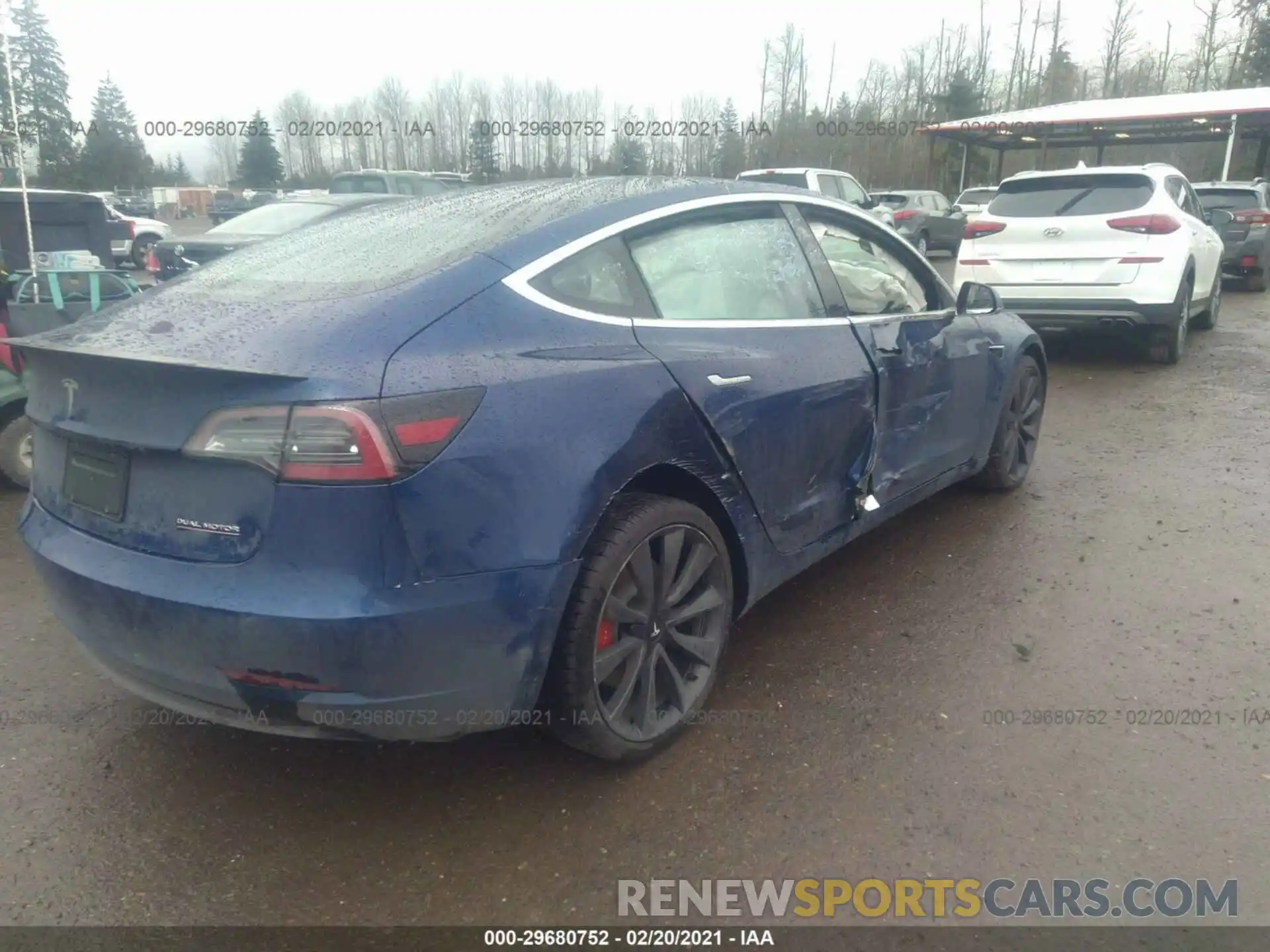 4 Photograph of a damaged car 5YJ3E1EC8LF719414 TESLA MODEL 3 2020