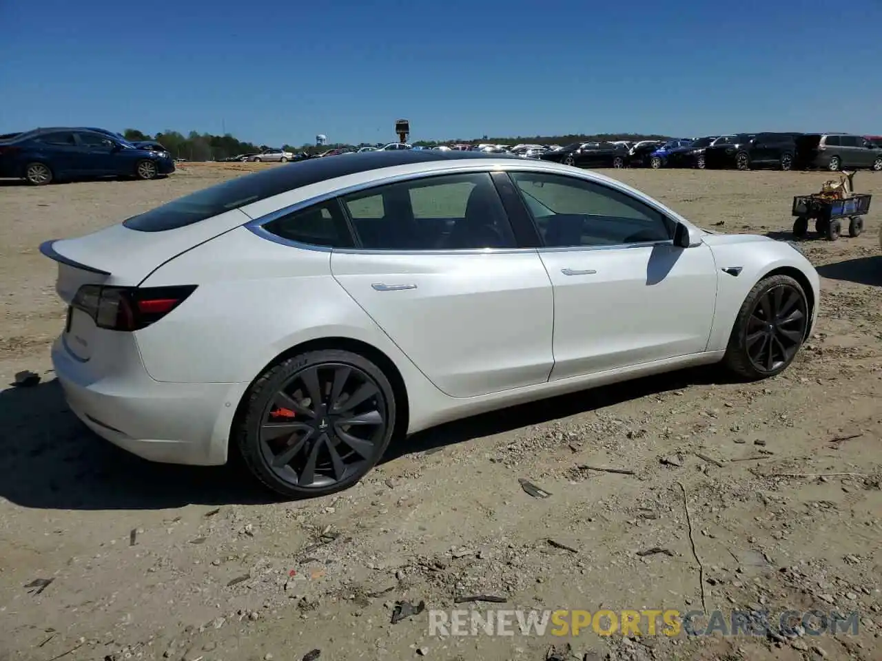 3 Photograph of a damaged car 5YJ3E1EC8LF722474 TESLA MODEL 3 2020