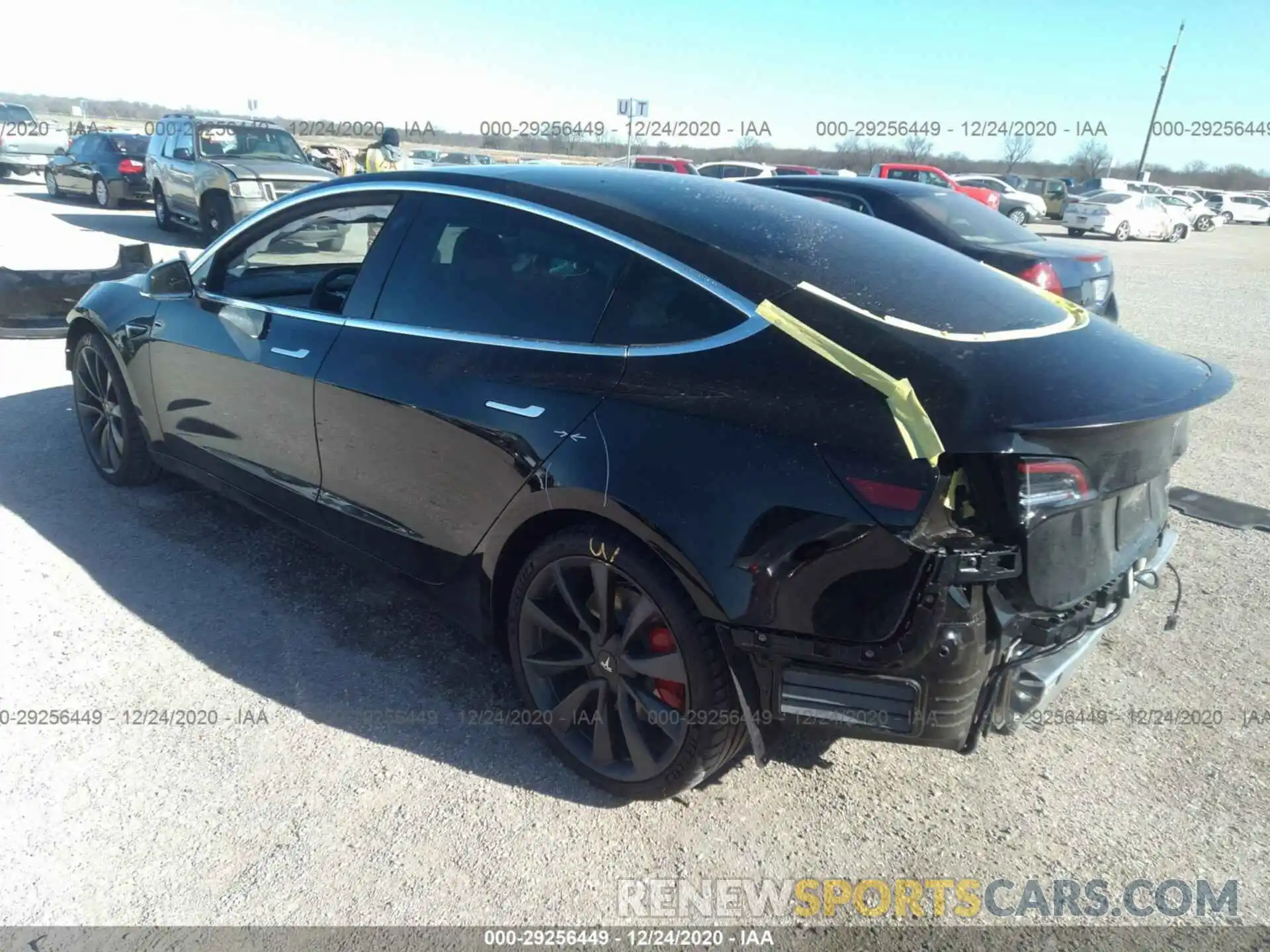 3 Photograph of a damaged car 5YJ3E1EC8LF791634 TESLA MODEL 3 2020