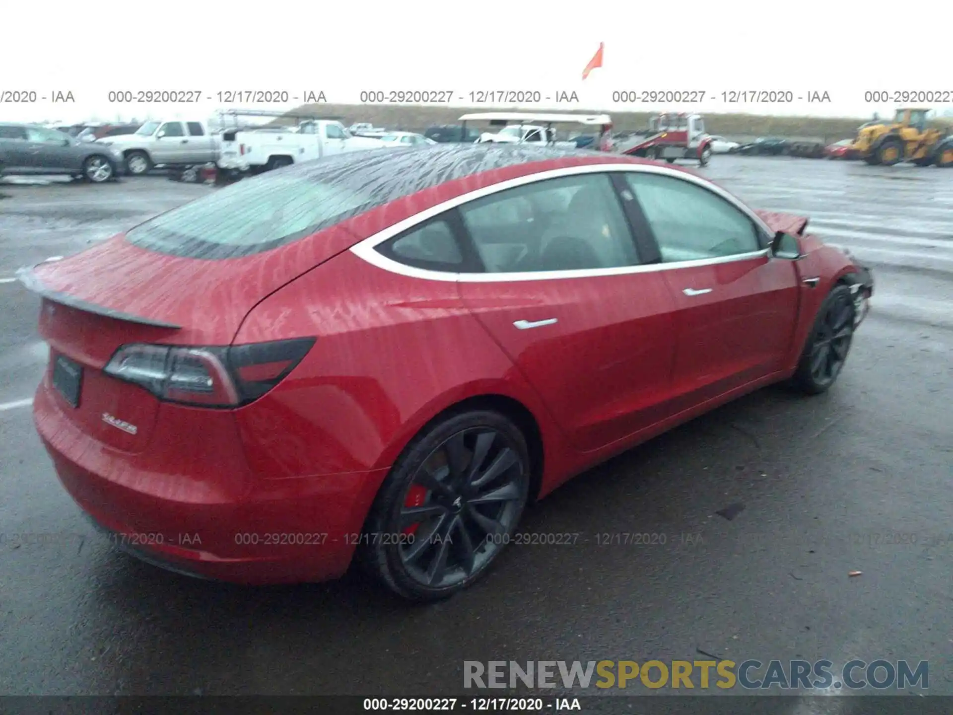 4 Фотография поврежденного автомобиля 5YJ3E1EC8LF791956 TESLA MODEL 3 2020