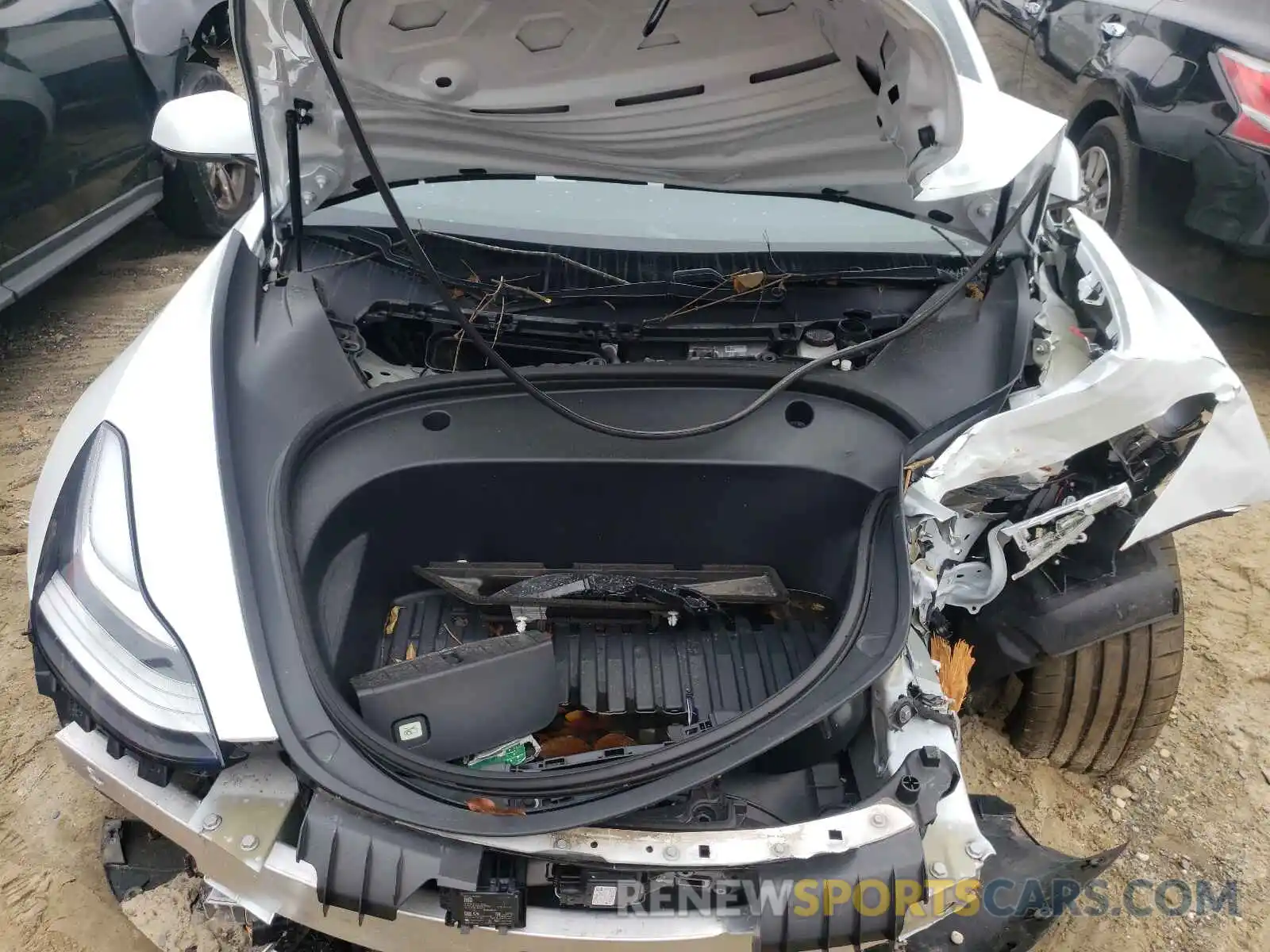 7 Photograph of a damaged car 5YJ3E1EC8LF796512 TESLA MODEL 3 2020