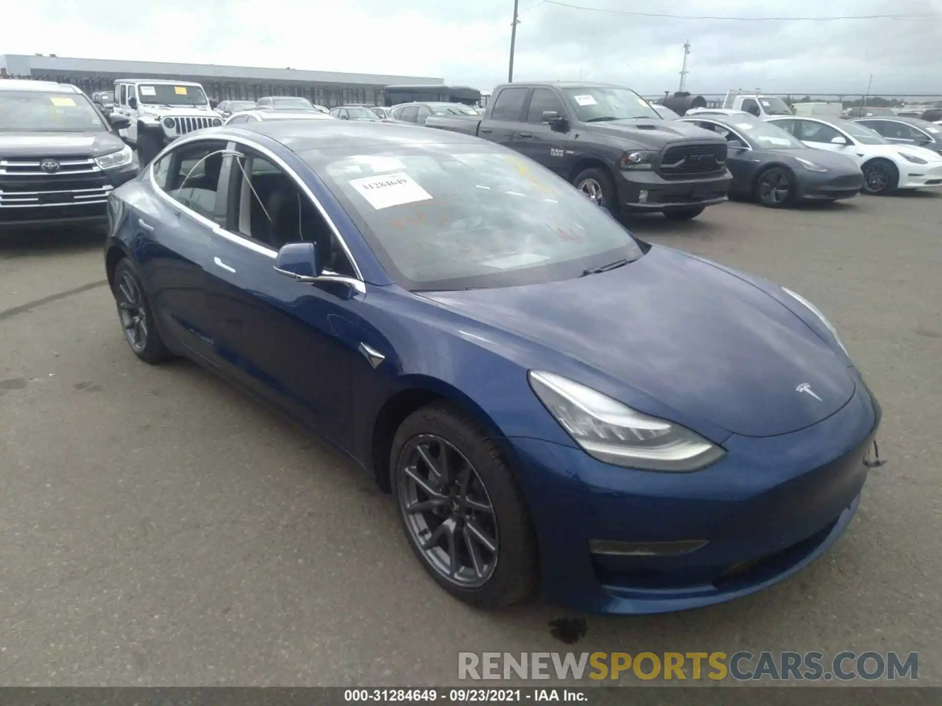 1 Photograph of a damaged car 5YJ3E1EC9LF586582 TESLA MODEL 3 2020