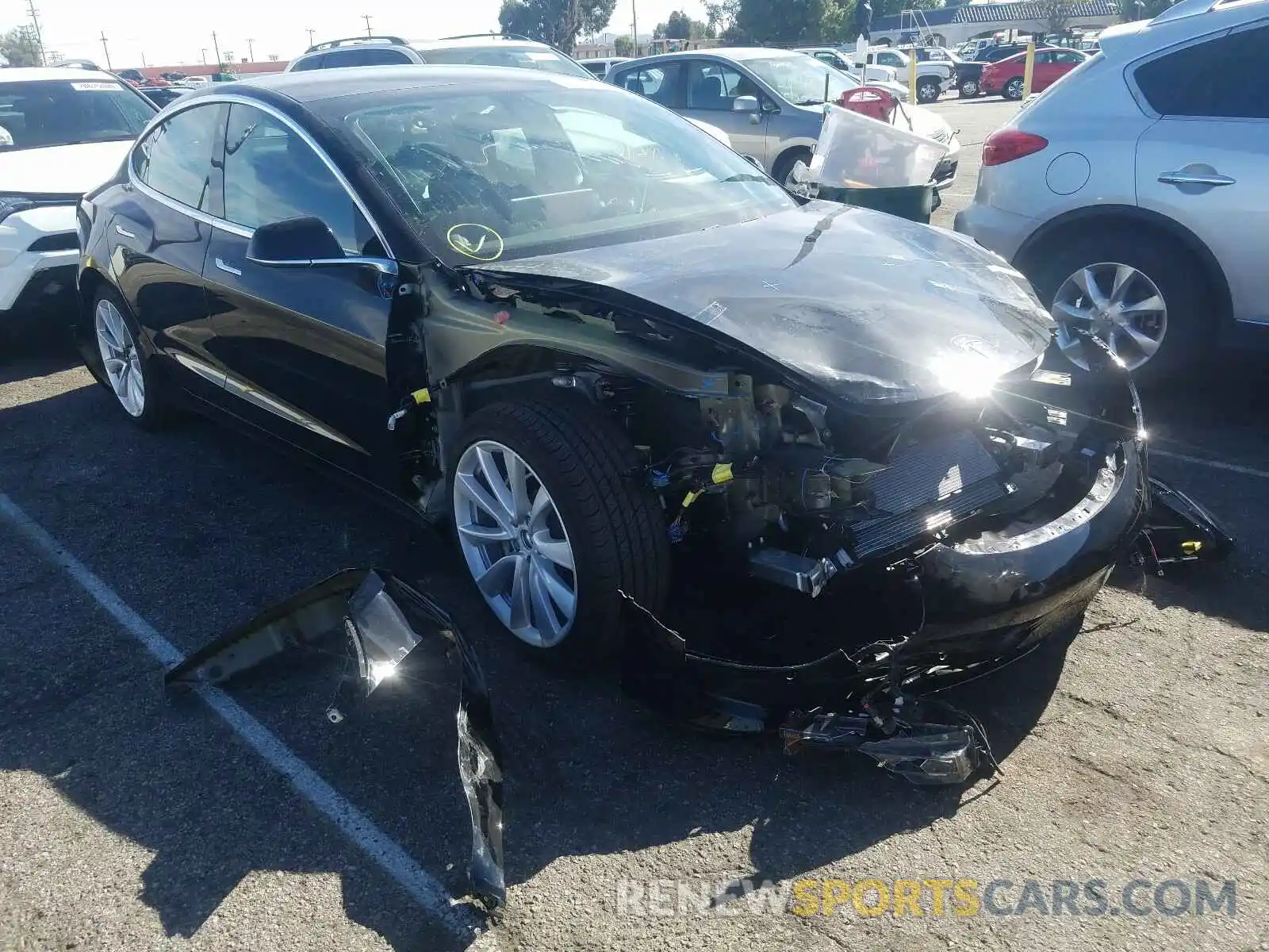 1 Photograph of a damaged car 5YJ3E1EC9LF627003 TESLA MODEL 3 2020