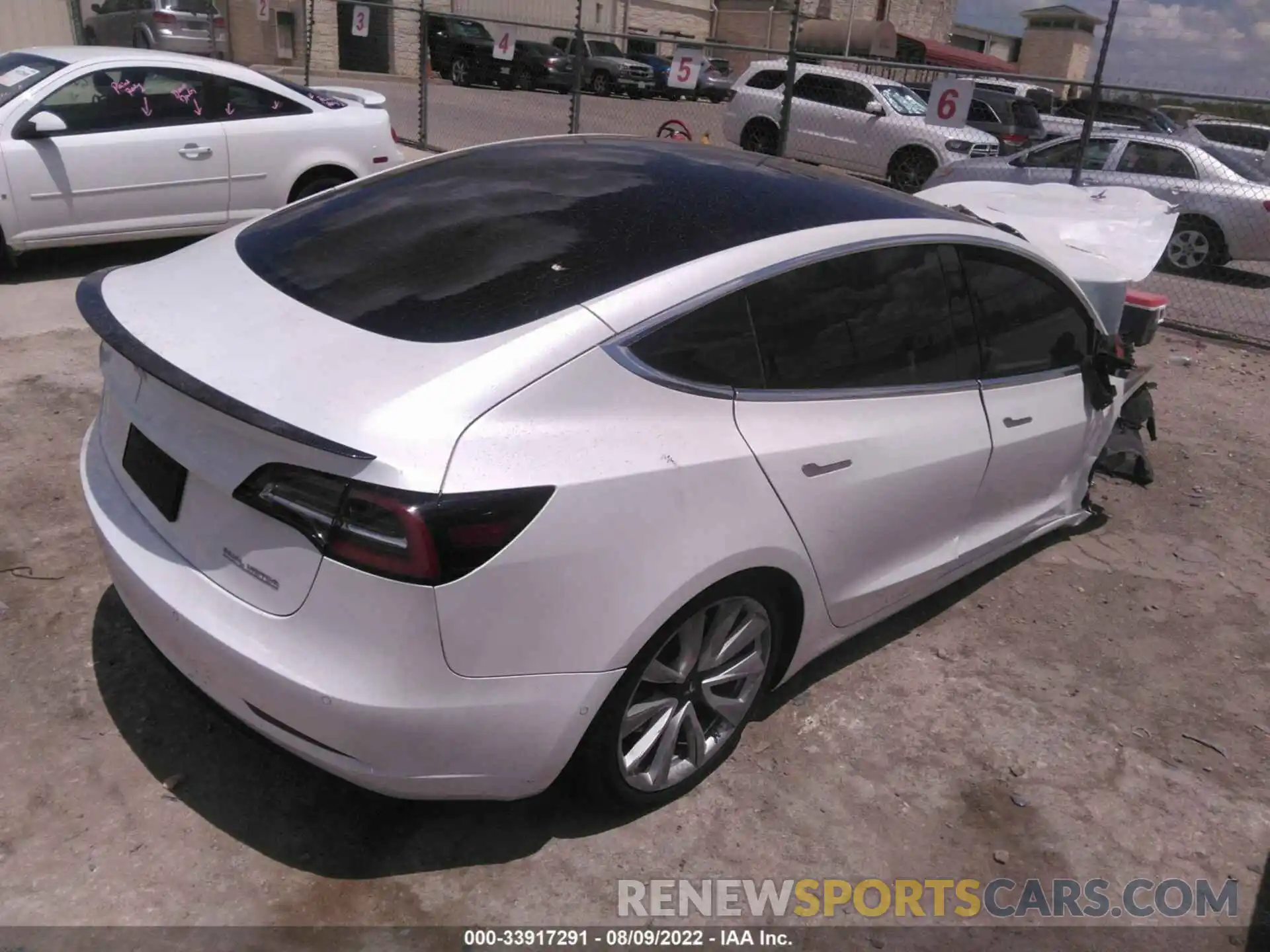 4 Photograph of a damaged car 5YJ3E1EC9LF627647 TESLA MODEL 3 2020