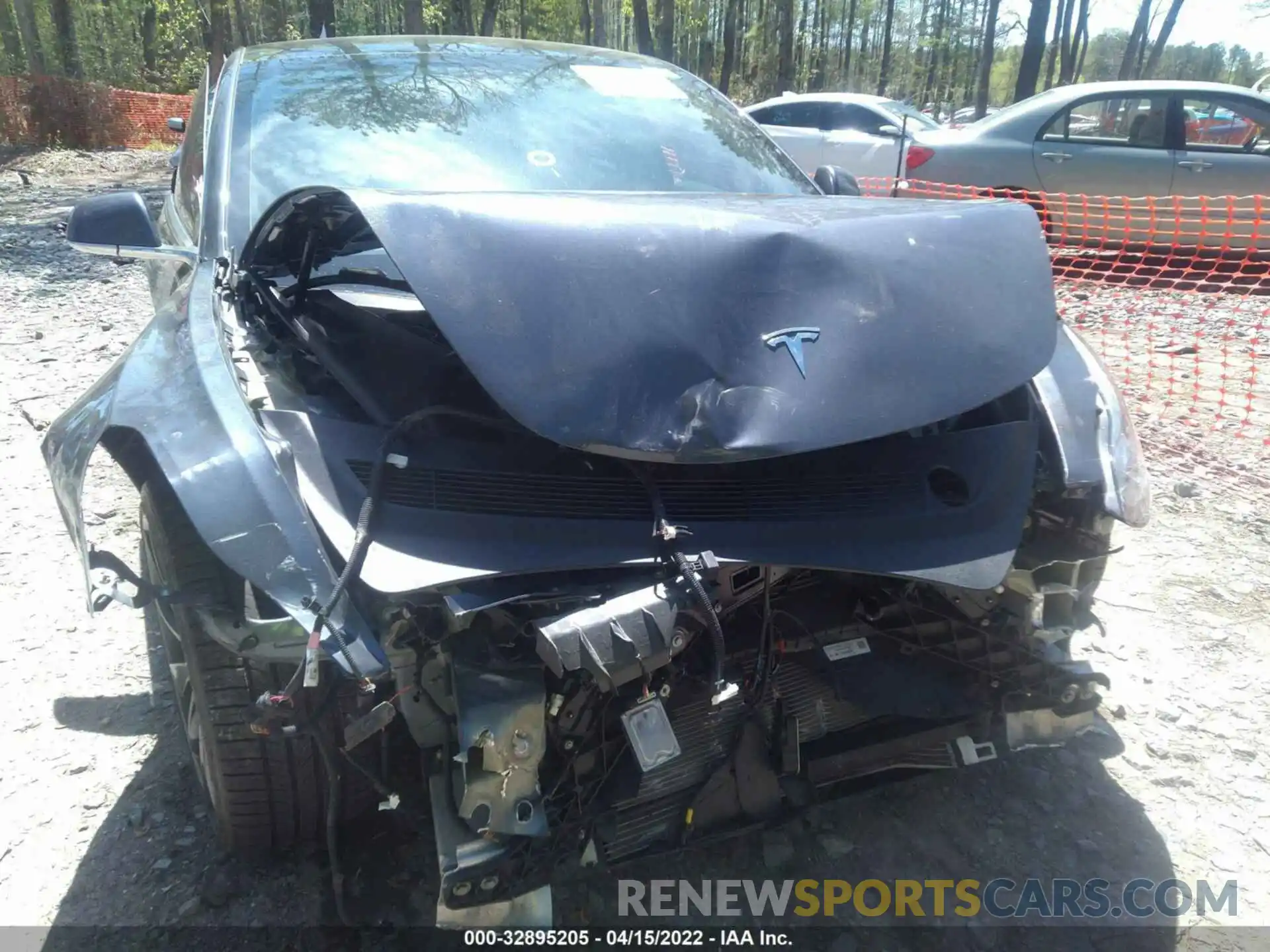 6 Photograph of a damaged car 5YJ3E1EC9LF641712 TESLA MODEL 3 2020