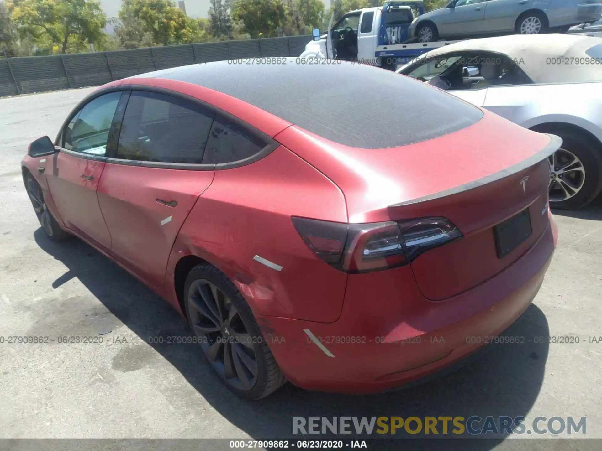 3 Photograph of a damaged car 5YJ3E1EC9LF669610 TESLA MODEL 3 2020