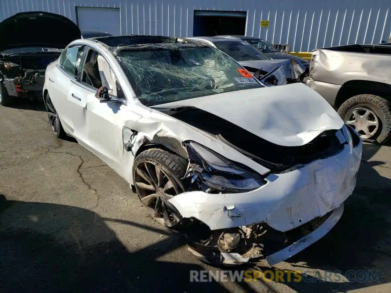 1 Photograph of a damaged car 5YJ3E1EC9LF719454 TESLA MODEL 3 2020