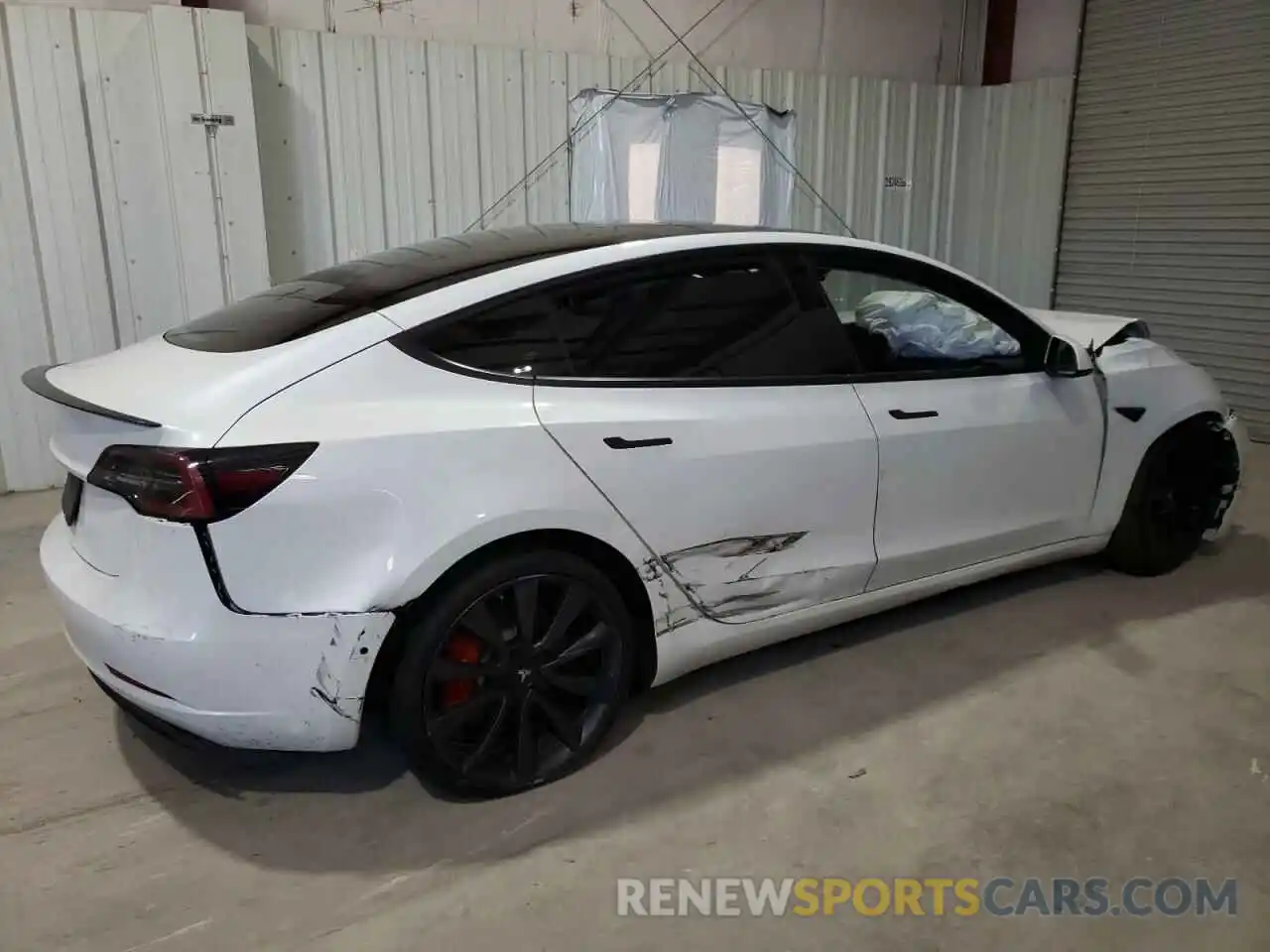 3 Photograph of a damaged car 5YJ3E1EC9LF802124 TESLA MODEL 3 2020