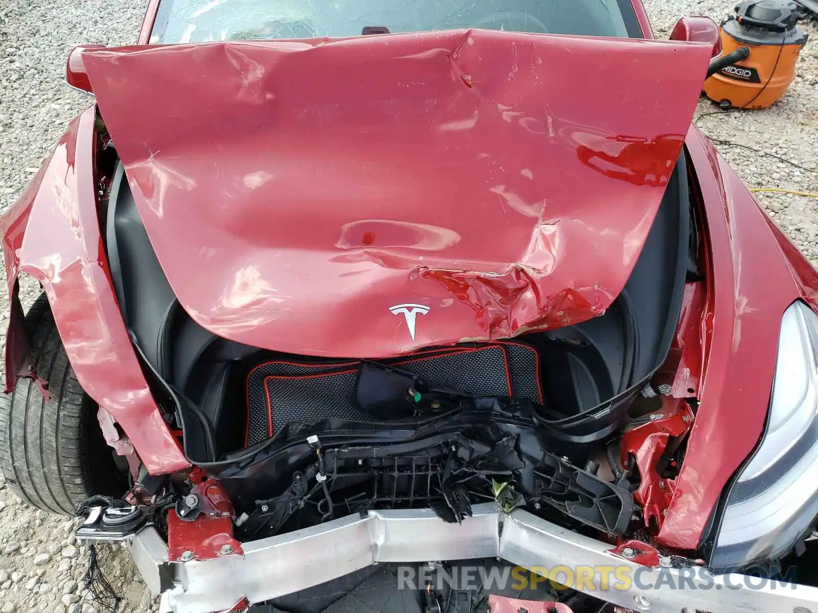 7 Photograph of a damaged car 5YJ3E1ECXLF586395 TESLA MODEL 3 2020