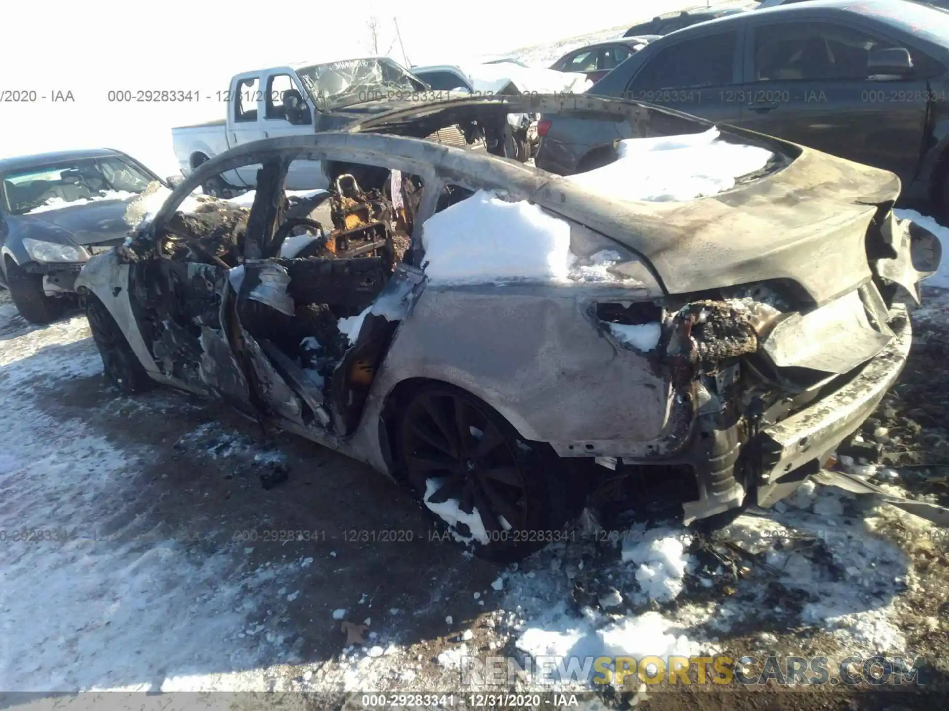 3 Photograph of a damaged car 5YJ3E1ECXLF624109 TESLA MODEL 3 2020