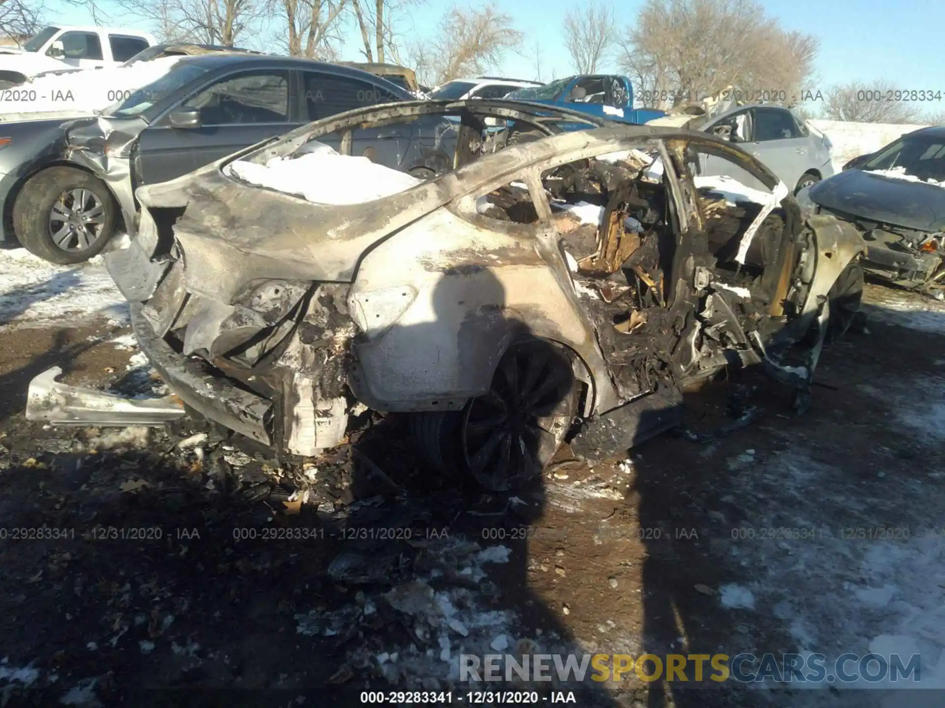 4 Photograph of a damaged car 5YJ3E1ECXLF624109 TESLA MODEL 3 2020