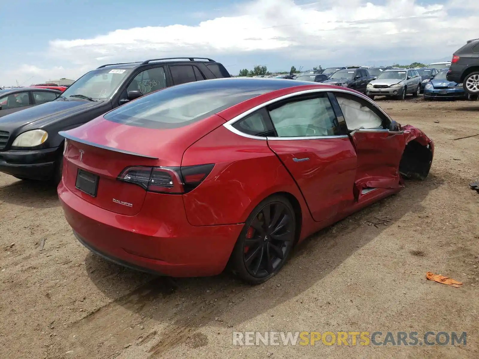 4 Фотография поврежденного автомобиля 5YJ3E1ECXLF624546 TESLA MODEL 3 2020