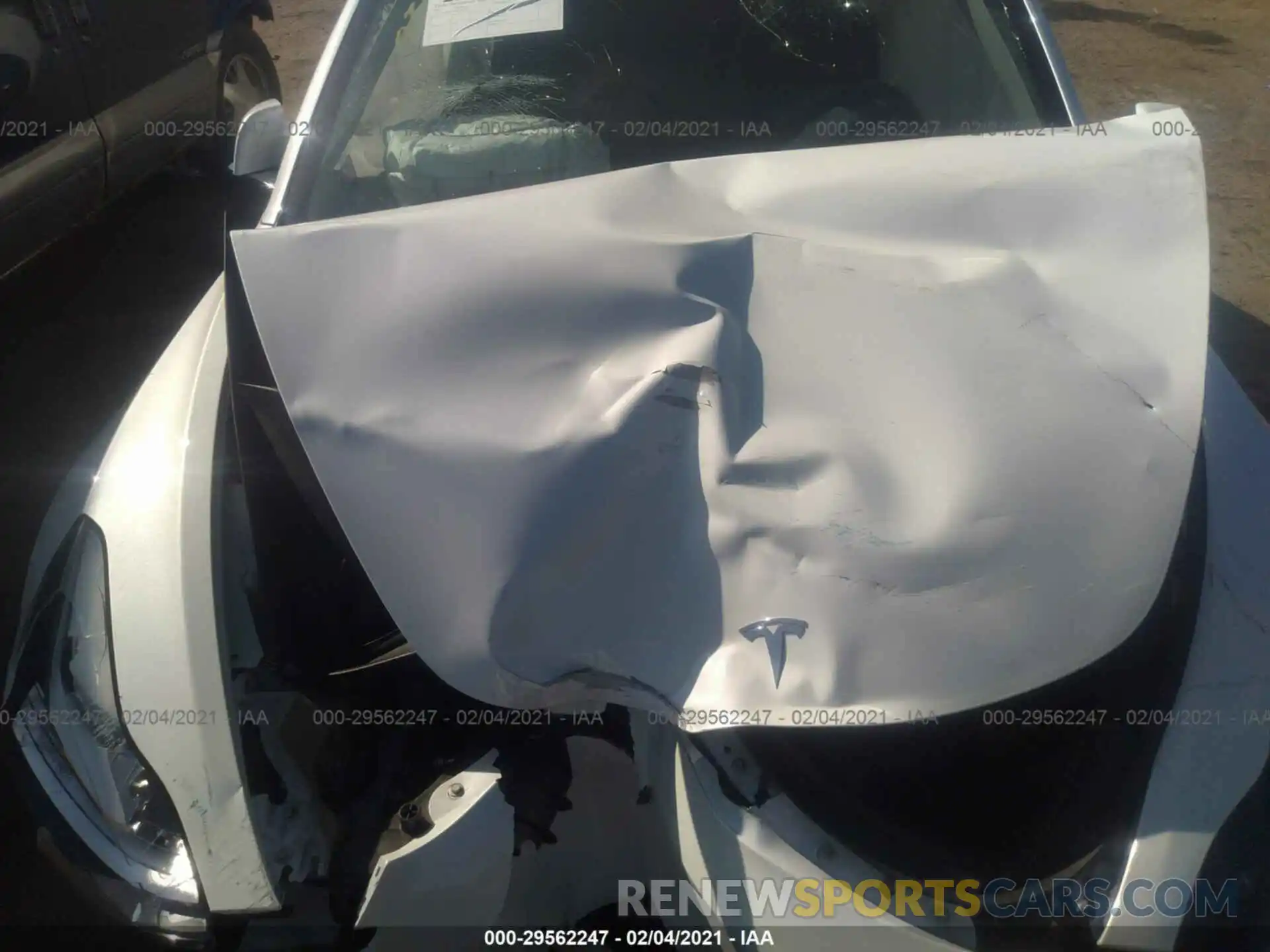 10 Photograph of a damaged car 5YJ3E1ECXLF742080 TESLA MODEL 3 2020