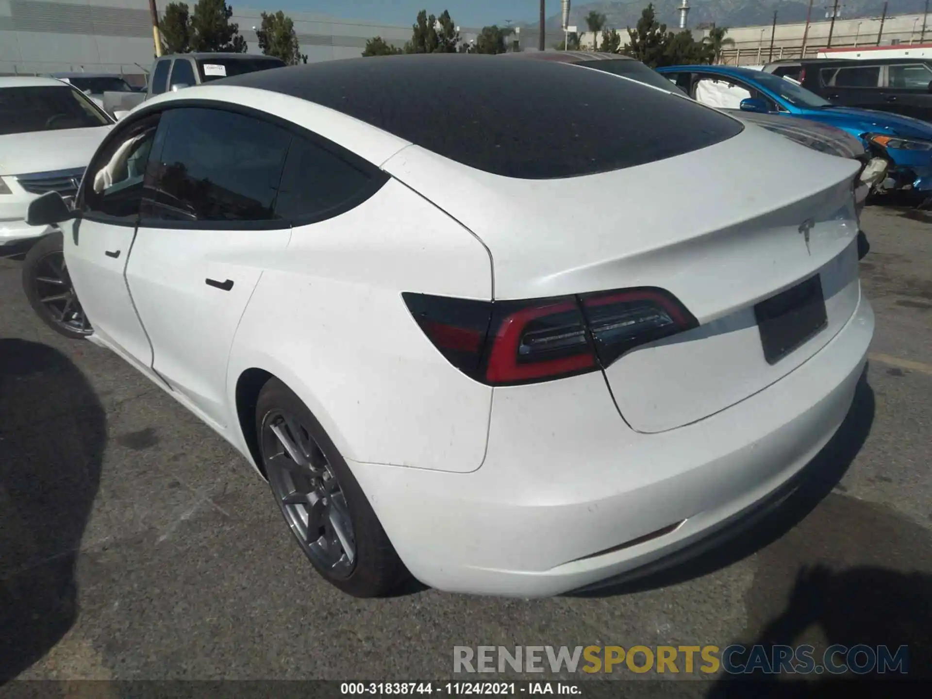 3 Photograph of a damaged car 5YJ3E1EA0MF001937 TESLA MODEL 3 2021