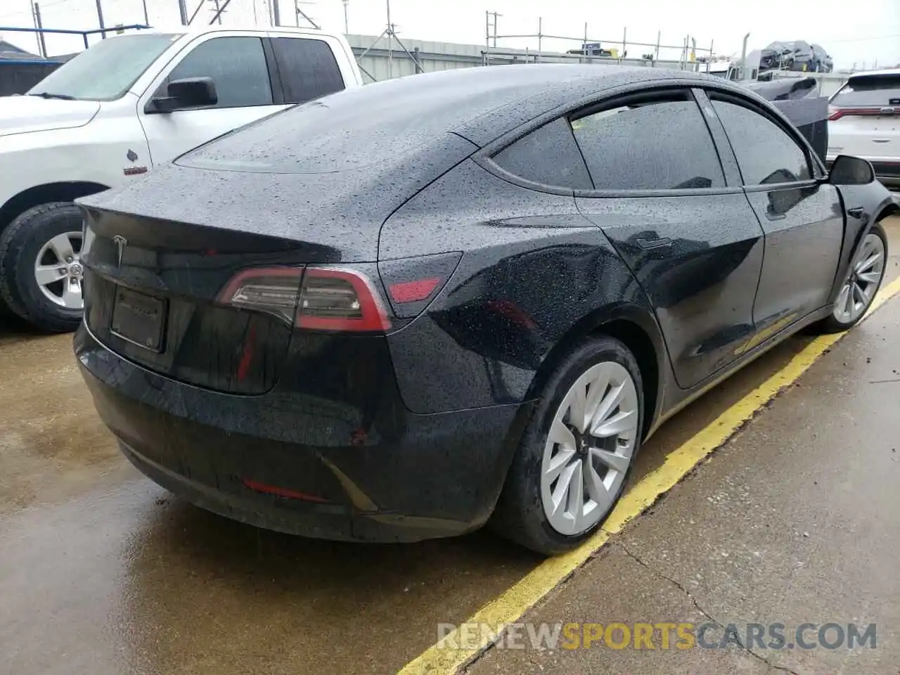 4 Фотография поврежденного автомобиля 5YJ3E1EA0MF019242 TESLA MODEL 3 2021