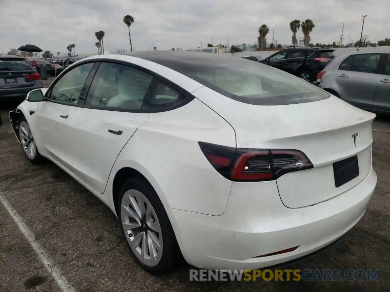 3 Photograph of a damaged car 5YJ3E1EA0MF046909 TESLA MODEL 3 2021