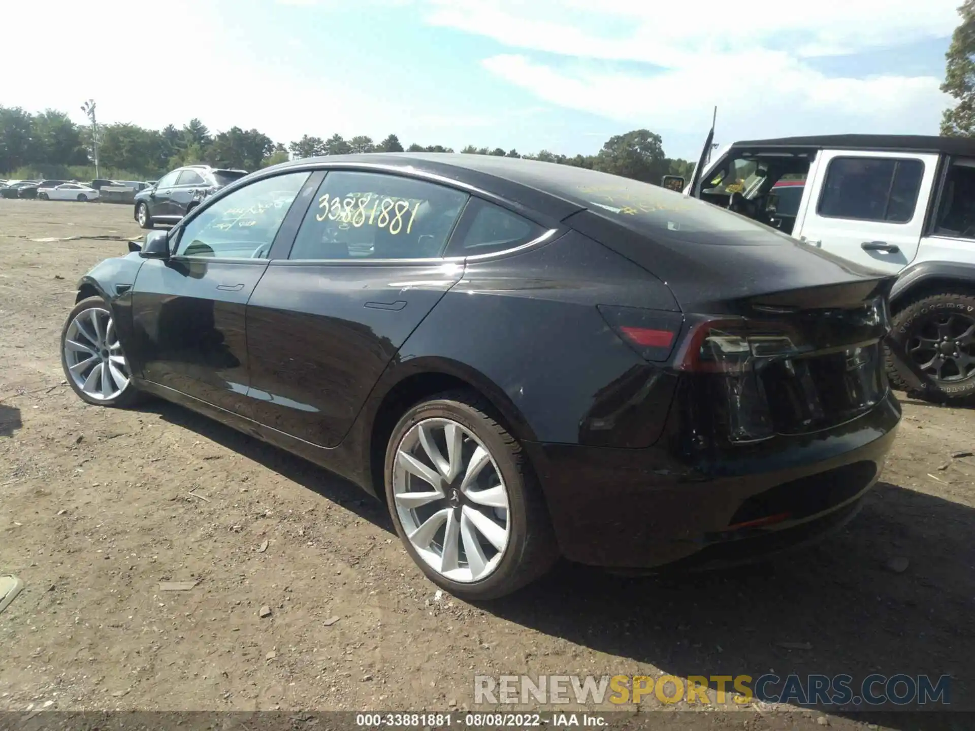 3 Photograph of a damaged car 5YJ3E1EA0MF083202 TESLA MODEL 3 2021