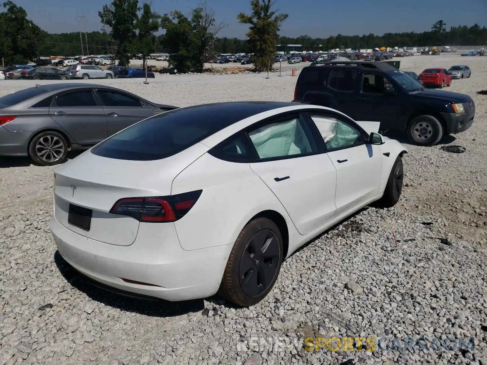 4 Фотография поврежденного автомобиля 5YJ3E1EA0MF852202 TESLA MODEL 3 2021