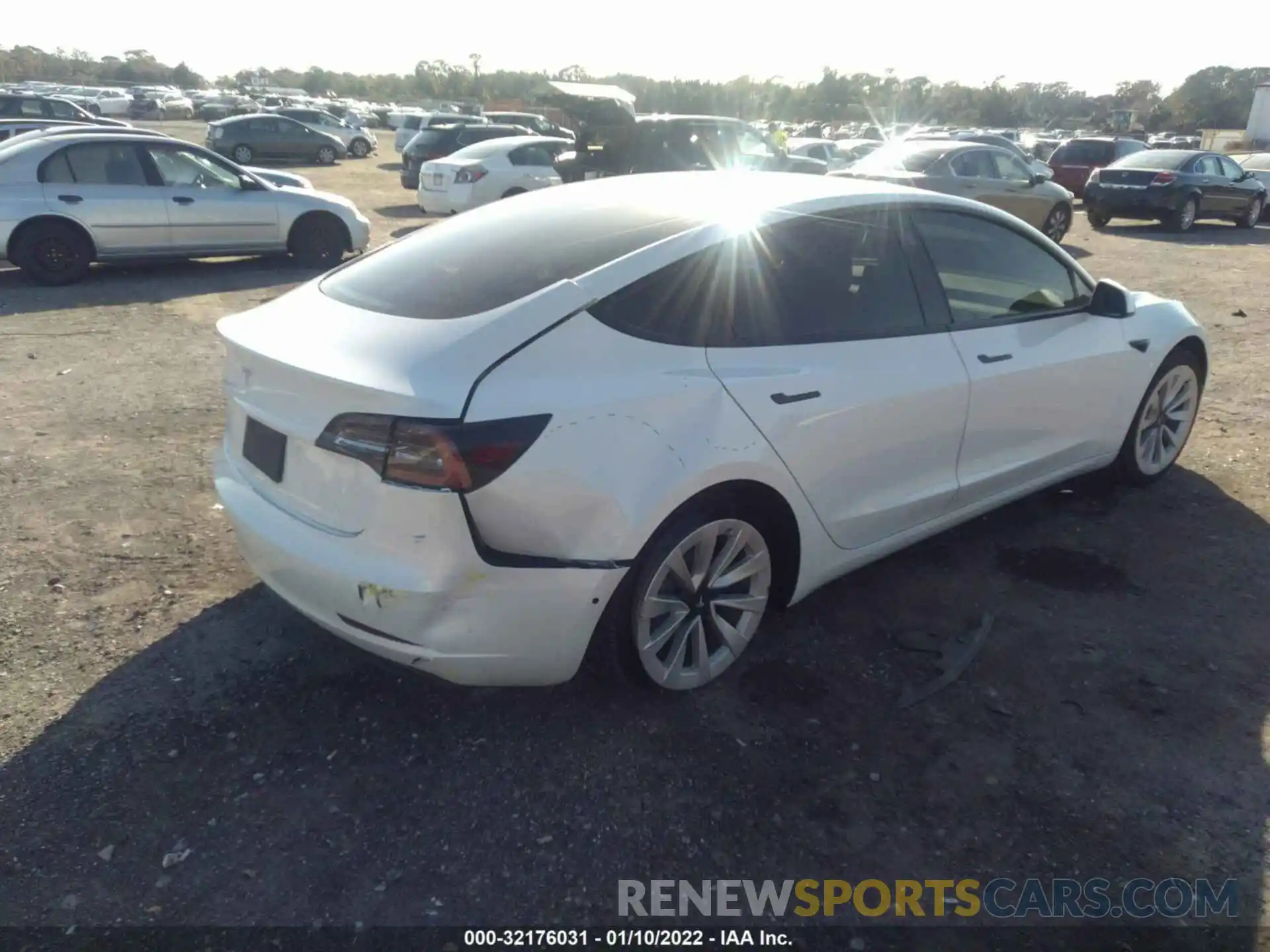 4 Photograph of a damaged car 5YJ3E1EA0MF870361 TESLA MODEL 3 2021