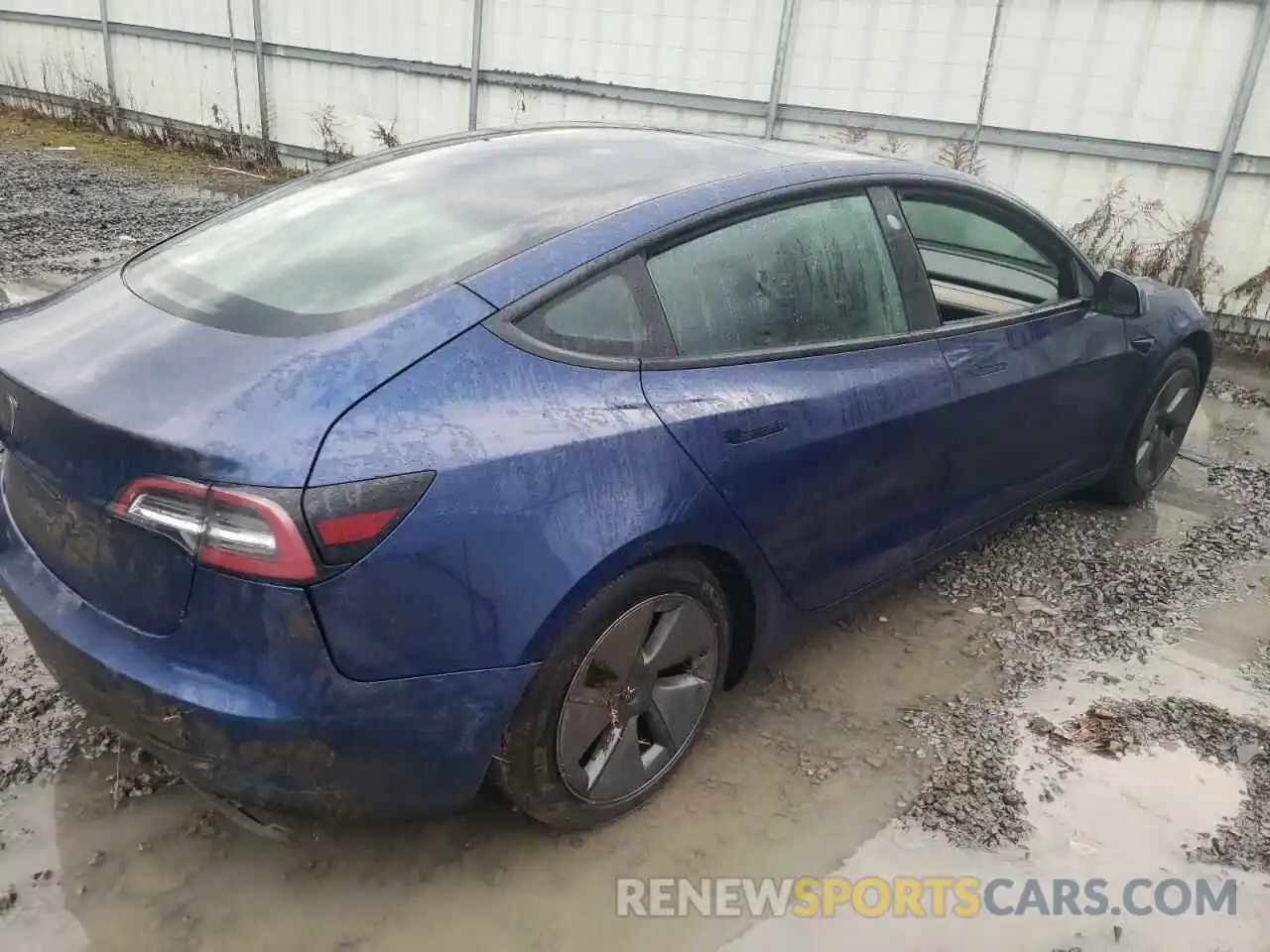 4 Фотография поврежденного автомобиля 5YJ3E1EA0MF907537 TESLA MODEL 3 2021