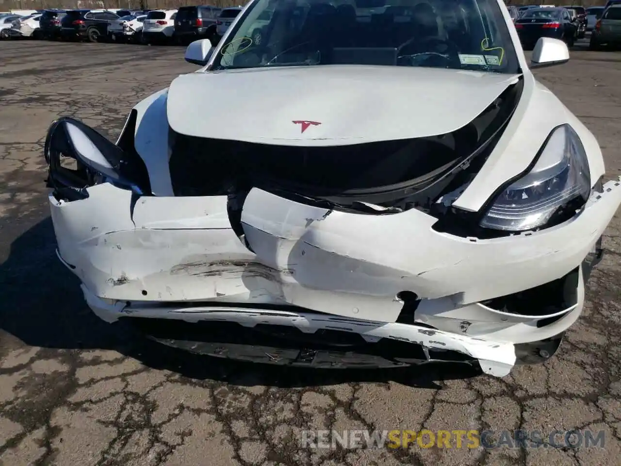 9 Photograph of a damaged car 5YJ3E1EA0MF913290 TESLA MODEL 3 2021