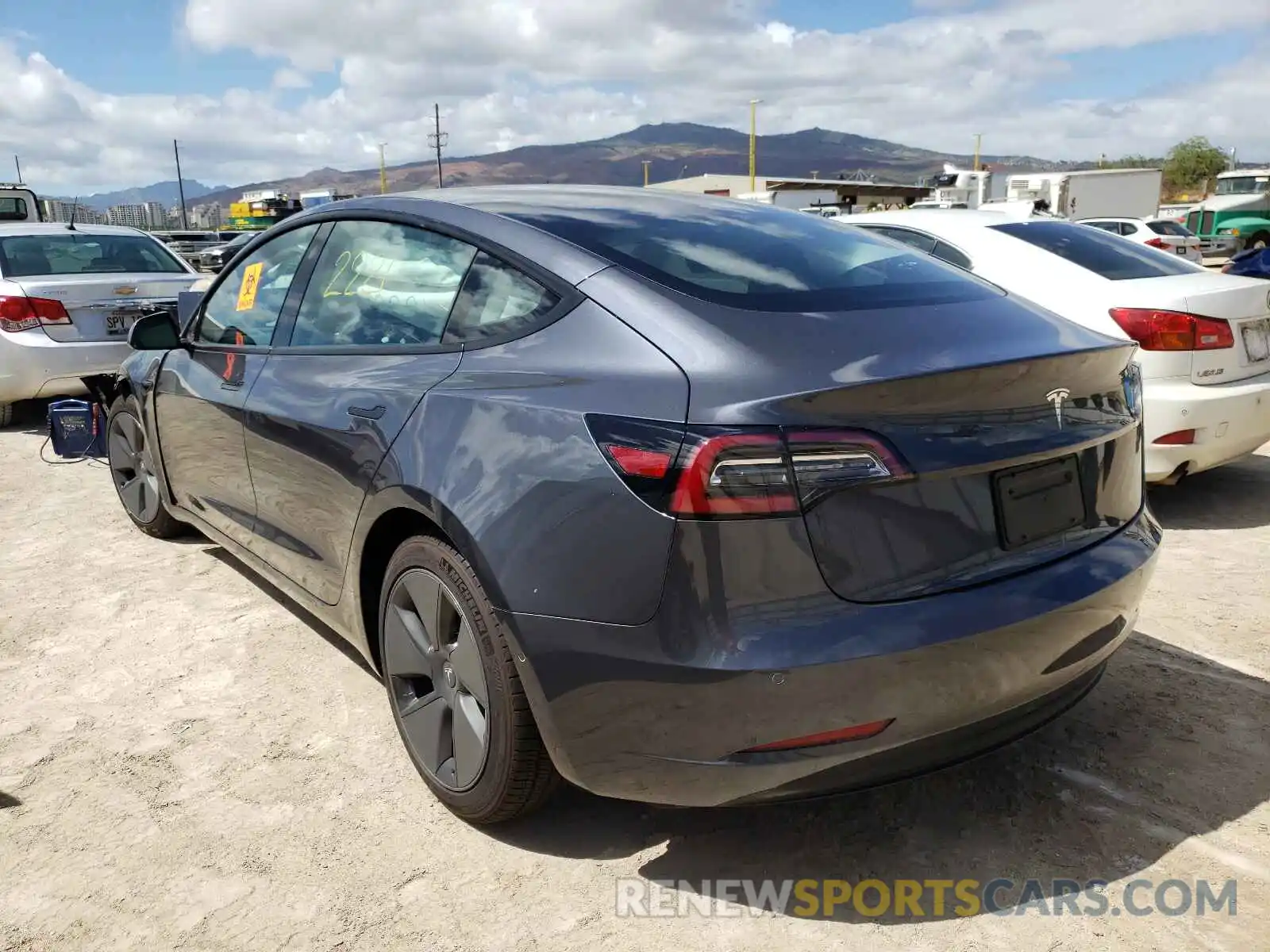 3 Photograph of a damaged car 5YJ3E1EA0MF914858 TESLA MODEL 3 2021