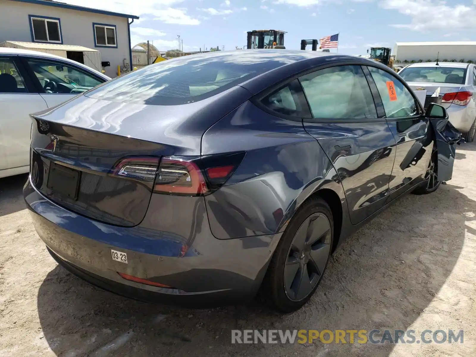 4 Photograph of a damaged car 5YJ3E1EA0MF914858 TESLA MODEL 3 2021