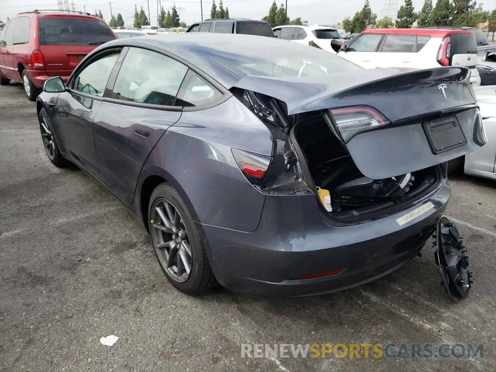 3 Photograph of a damaged car 5YJ3E1EA0MF928730 TESLA MODEL 3 2021