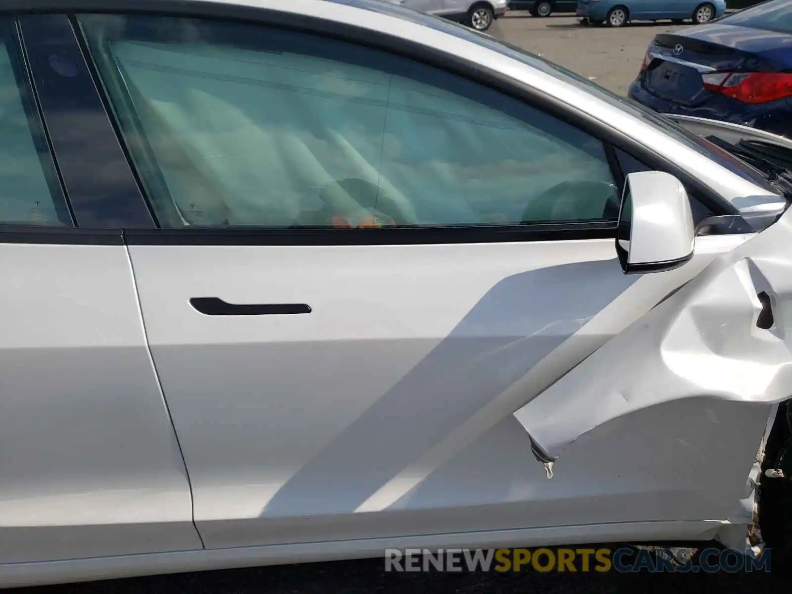 5 Photograph of a damaged car 5YJ3E1EA0MF977412 TESLA MODEL 3 2021