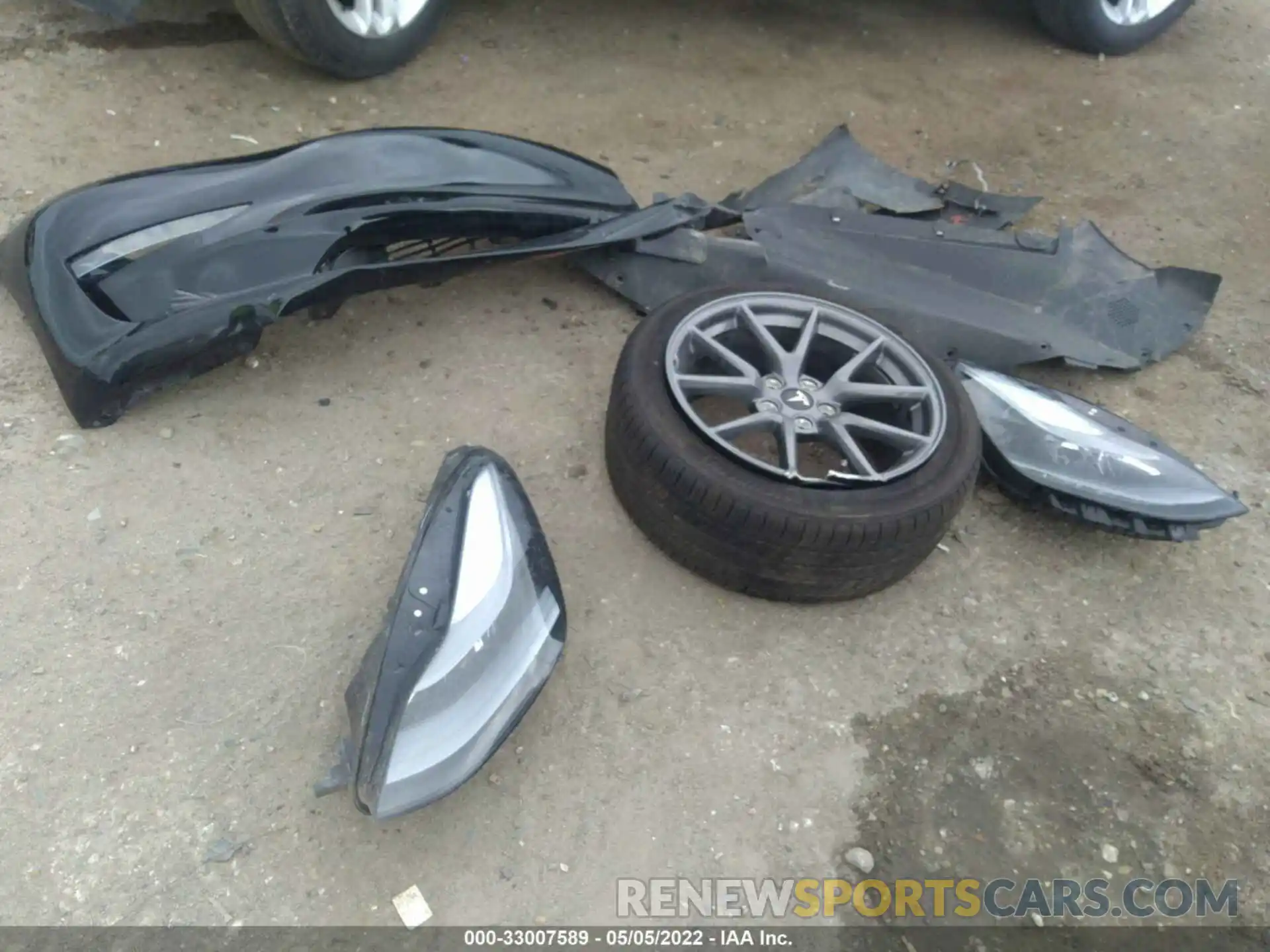 12 Photograph of a damaged car 5YJ3E1EA1MF018410 TESLA MODEL 3 2021