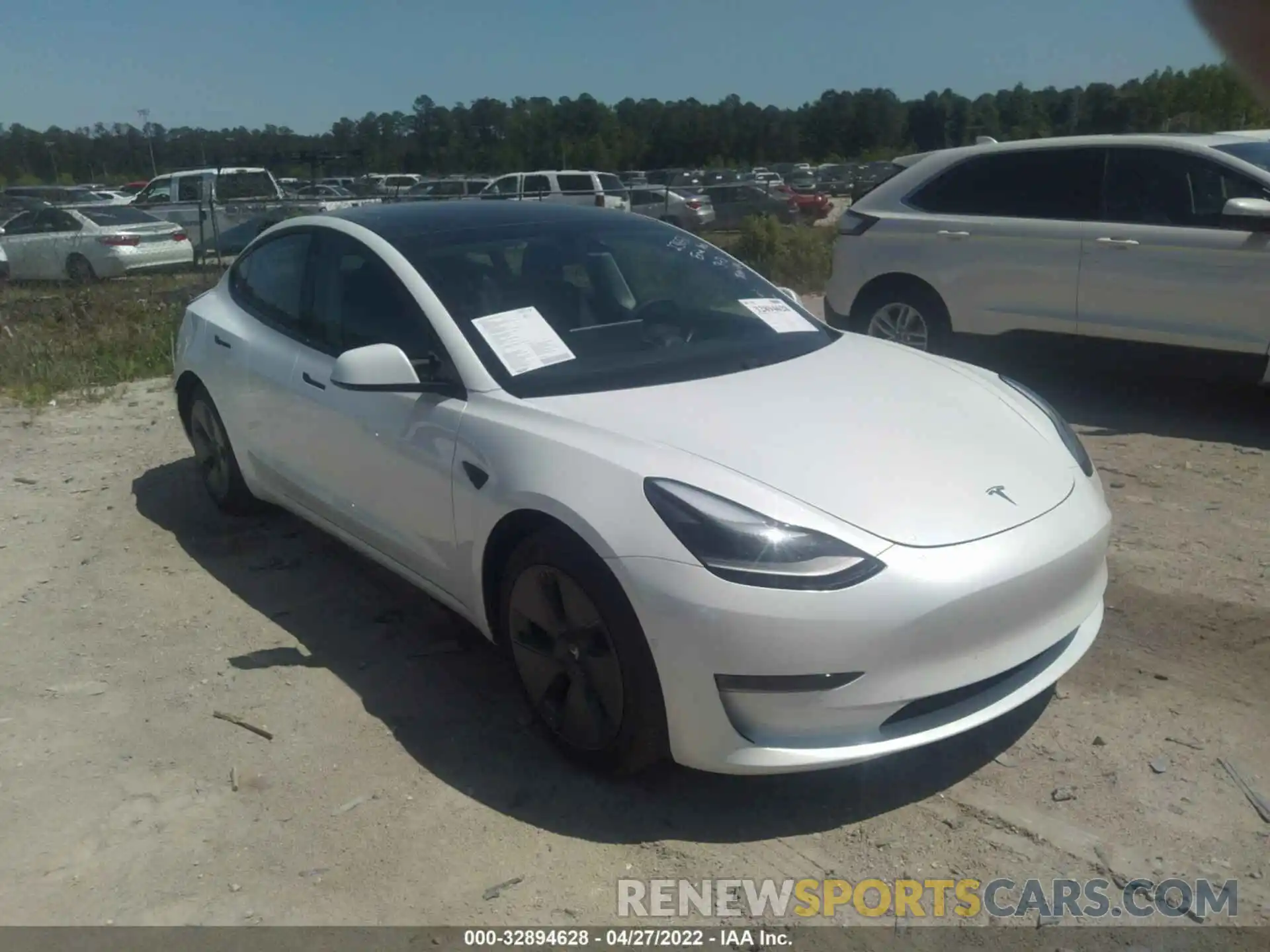 1 Photograph of a damaged car 5YJ3E1EA1MF027348 TESLA MODEL 3 2021