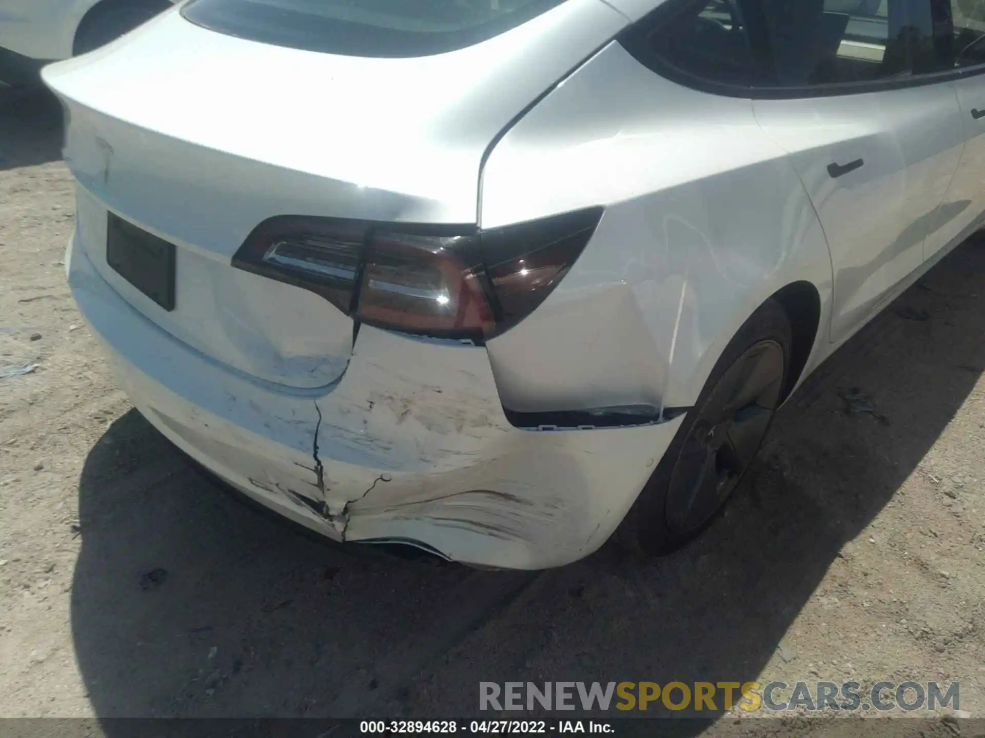 6 Photograph of a damaged car 5YJ3E1EA1MF027348 TESLA MODEL 3 2021