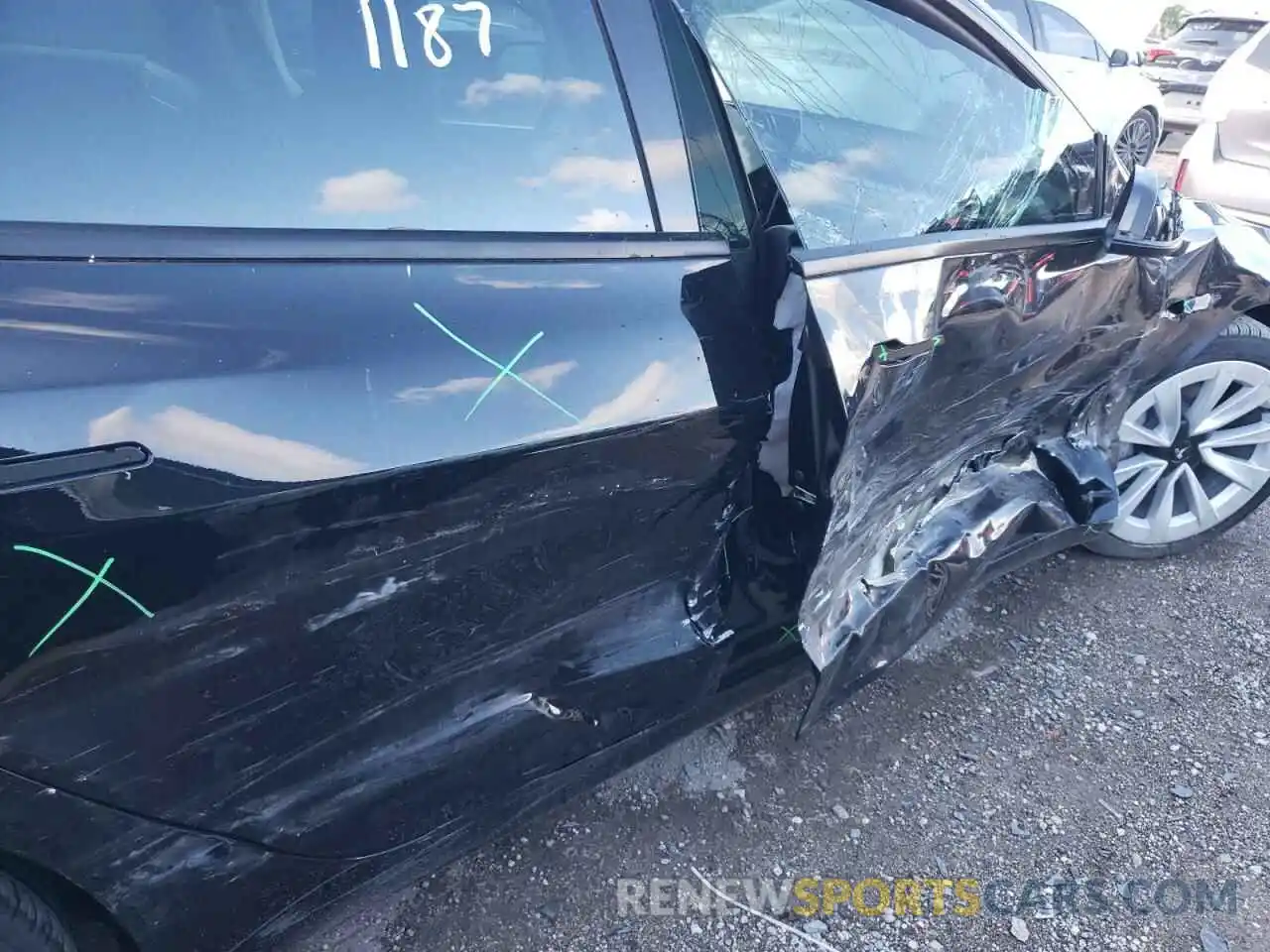 9 Photograph of a damaged car 5YJ3E1EA1MF031187 TESLA MODEL 3 2021