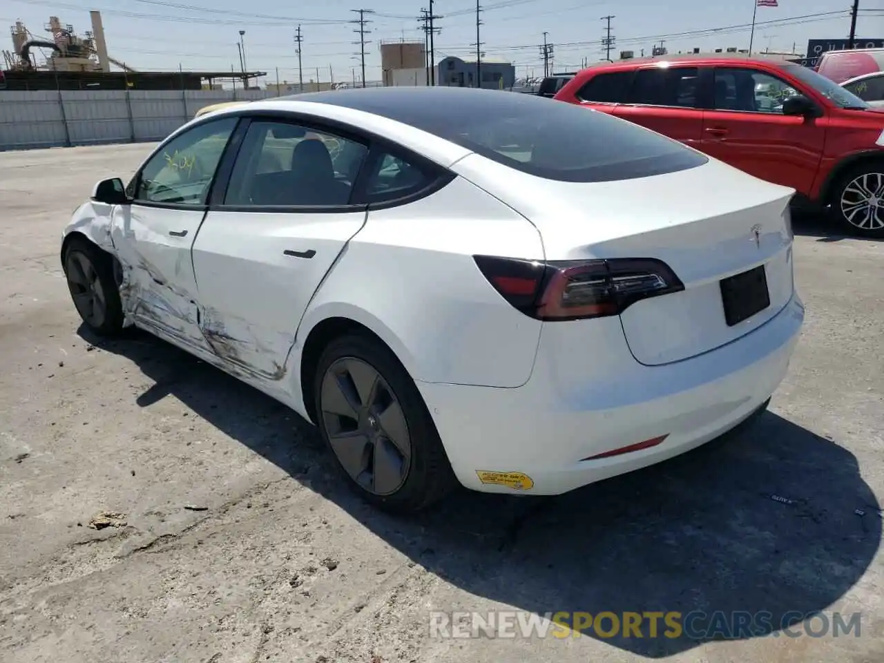 3 Photograph of a damaged car 5YJ3E1EA1MF053125 TESLA MODEL 3 2021