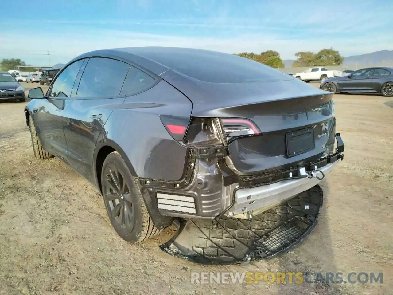 3 Photograph of a damaged car 5YJ3E1EA1MF072841 TESLA MODEL 3 2021