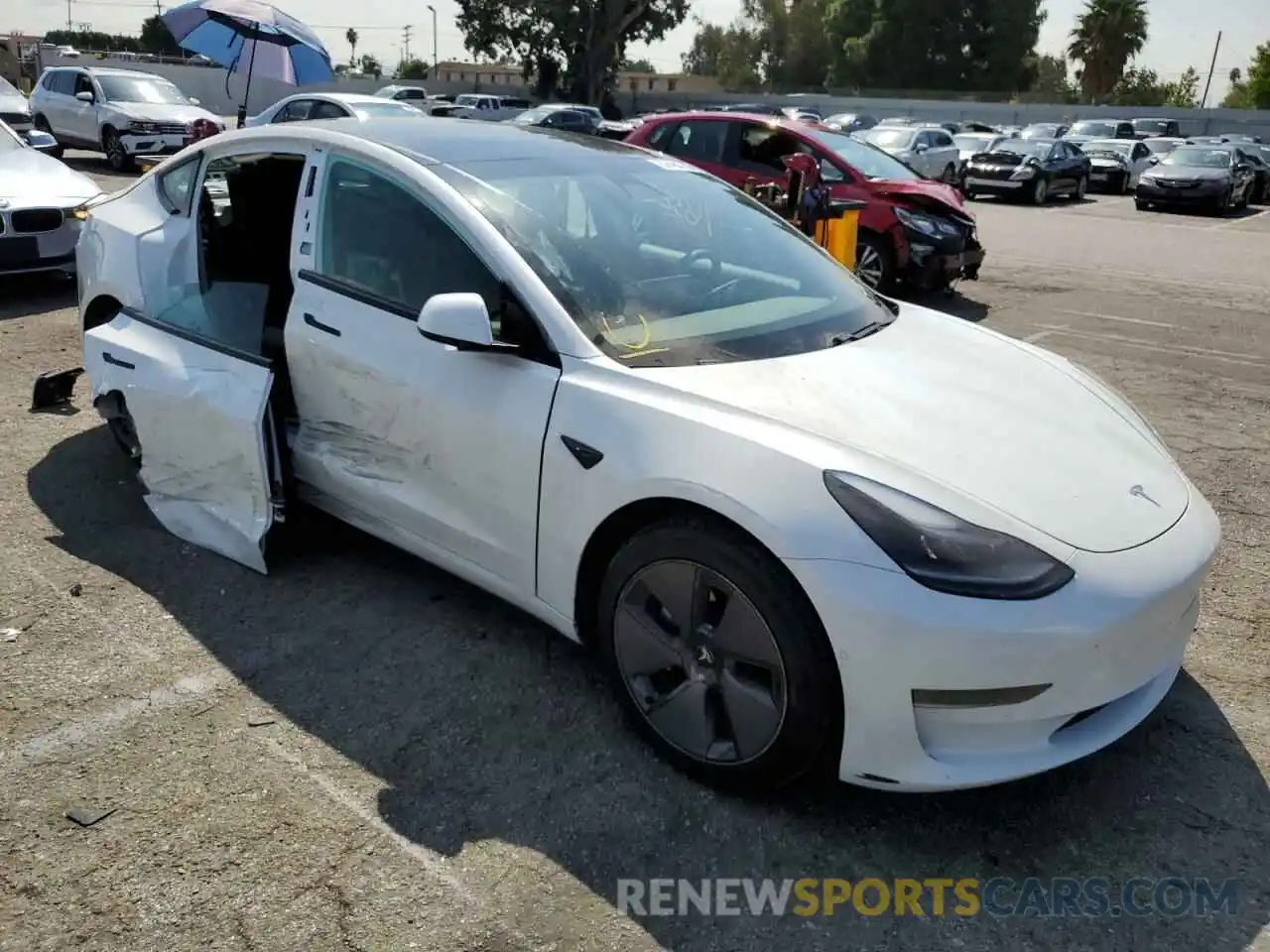 1 Photograph of a damaged car 5YJ3E1EA1MF074802 TESLA MODEL 3 2021