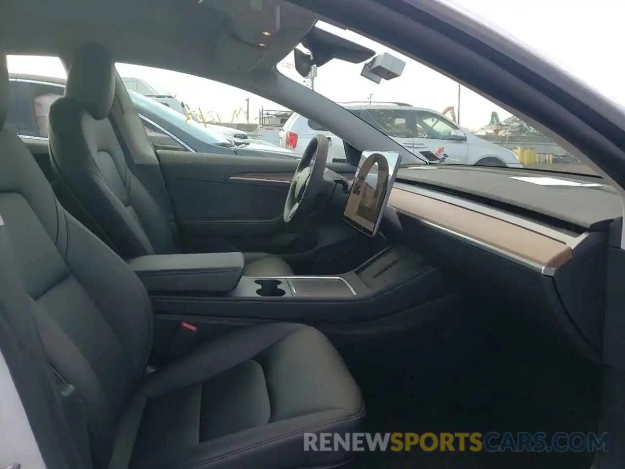 5 Photograph of a damaged car 5YJ3E1EA1MF087498 TESLA MODEL 3 2021