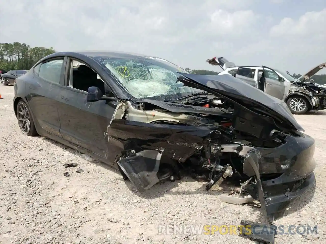 1 Photograph of a damaged car 5YJ3E1EA1MF093379 TESLA MODEL 3 2021