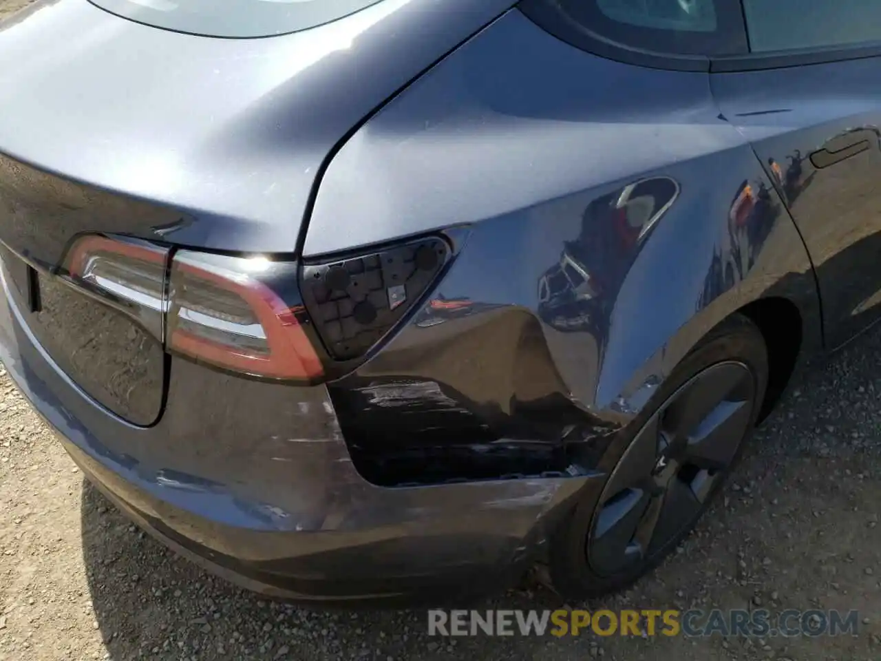 9 Photograph of a damaged car 5YJ3E1EA1MF094600 TESLA MODEL 3 2021