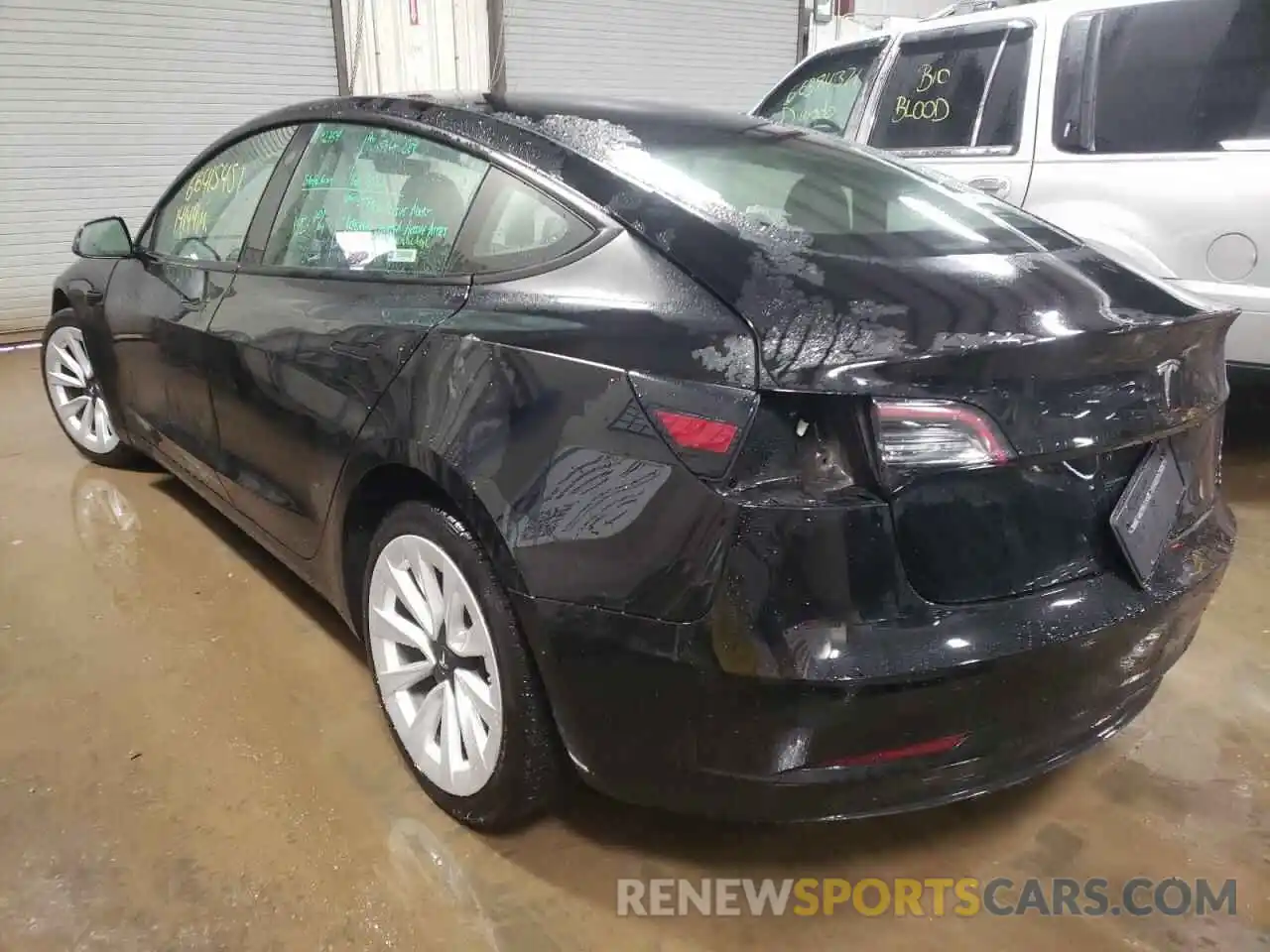 3 Photograph of a damaged car 5YJ3E1EA1MF843167 TESLA MODEL 3 2021