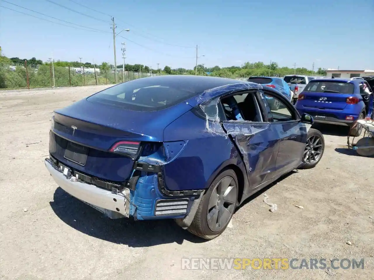 4 Photograph of a damaged car 5YJ3E1EA1MF850846 TESLA MODEL 3 2021