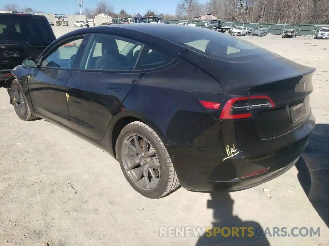 2 Photograph of a damaged car 5YJ3E1EA1MF854461 TESLA MODEL 3 2021