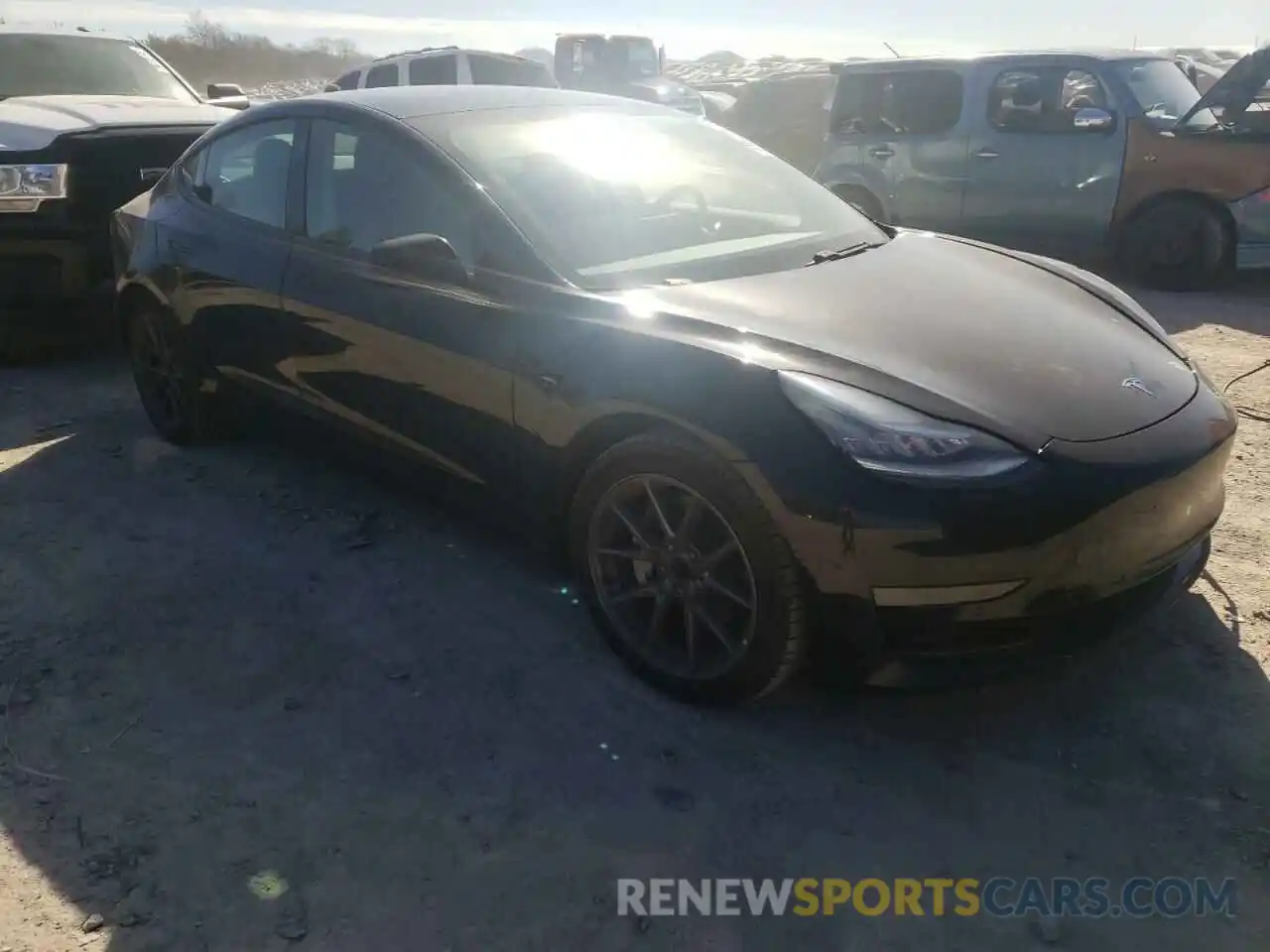 4 Photograph of a damaged car 5YJ3E1EA1MF854461 TESLA MODEL 3 2021