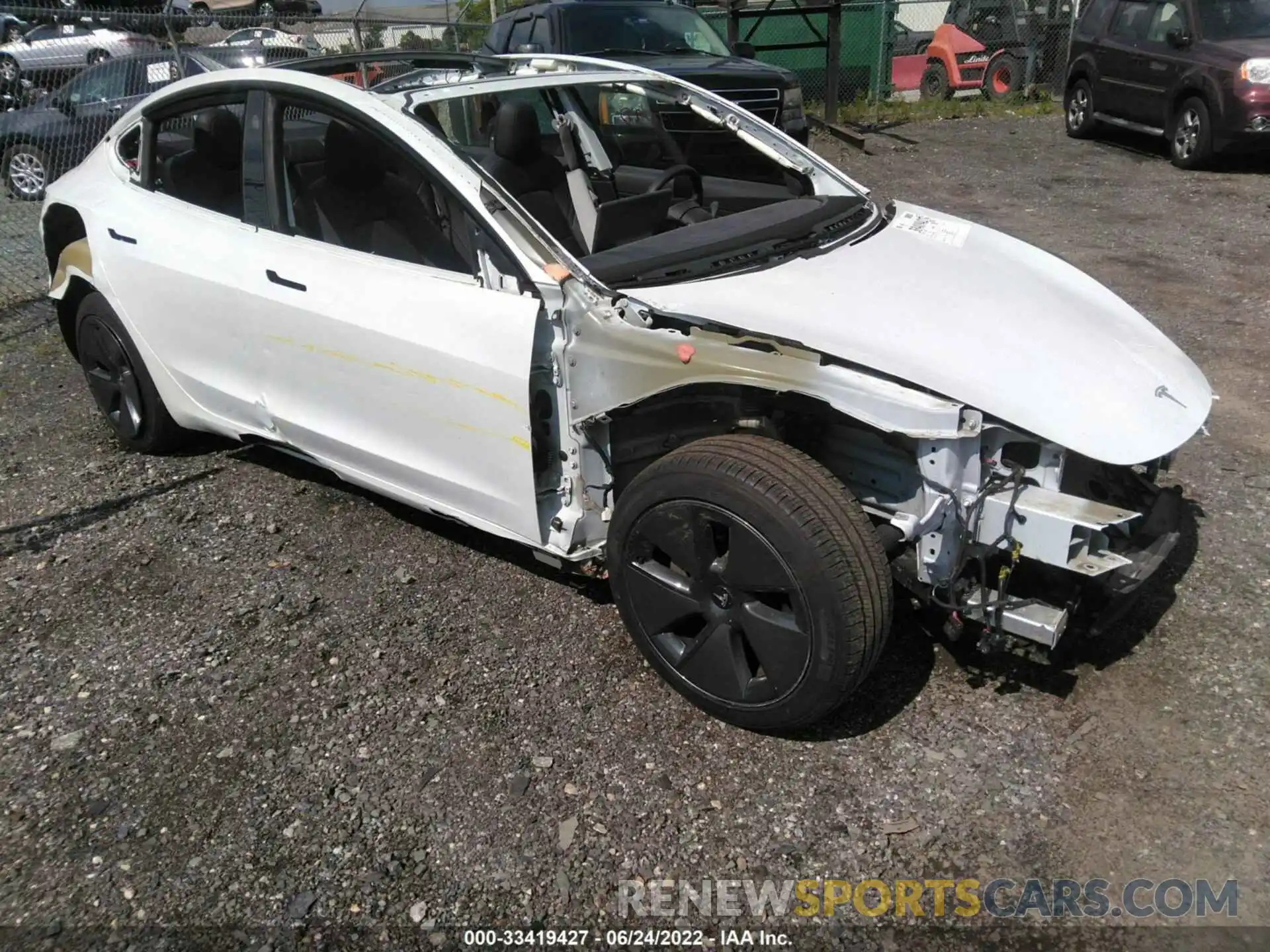 6 Photograph of a damaged car 5YJ3E1EA1MF859840 TESLA MODEL 3 2021