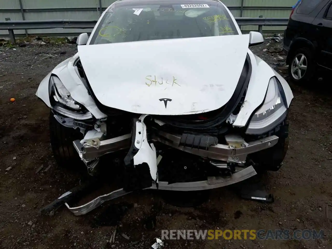 9 Photograph of a damaged car 5YJ3E1EA1MF859952 TESLA MODEL 3 2021