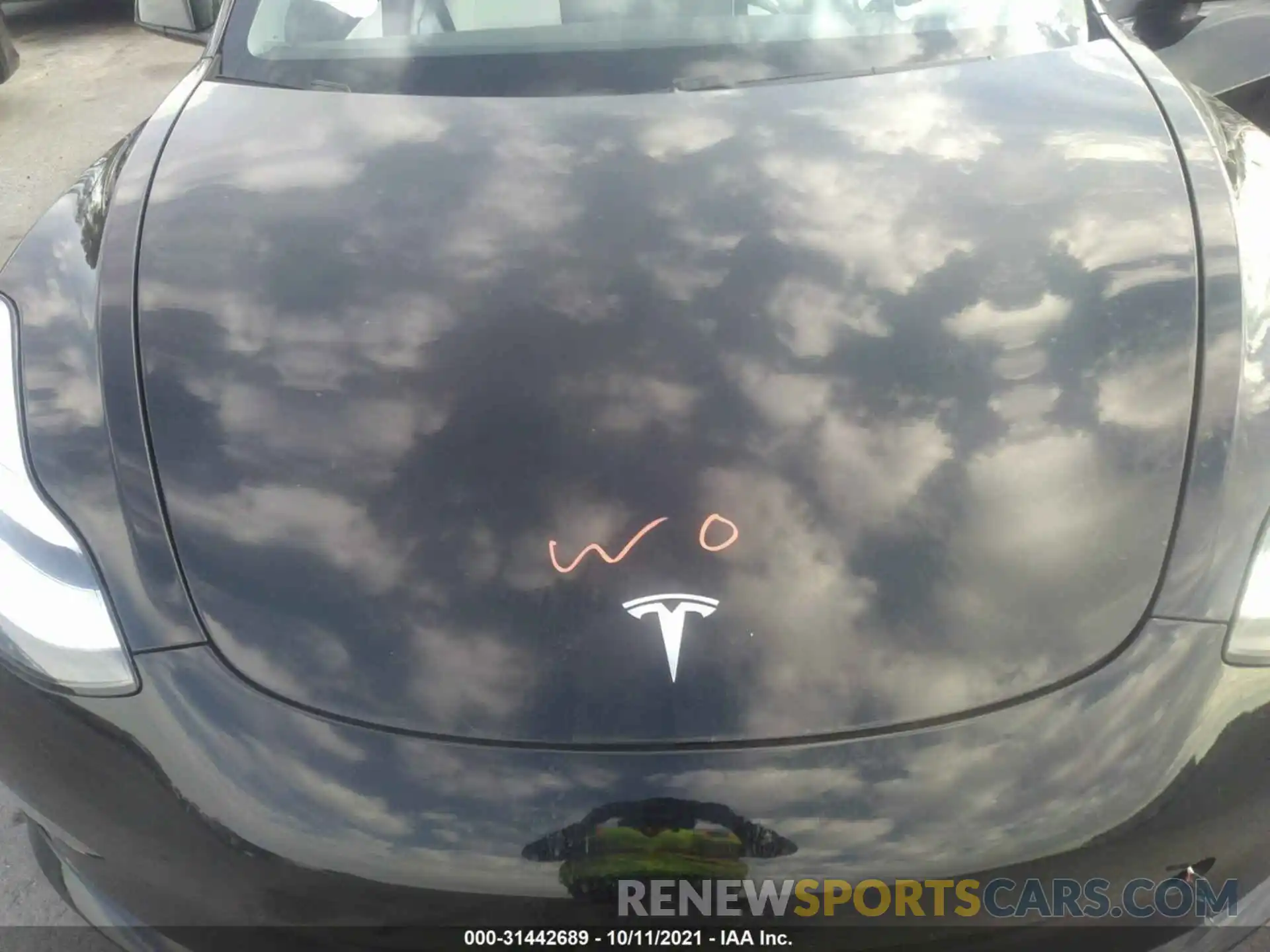 10 Photograph of a damaged car 5YJ3E1EA1MF860020 TESLA MODEL 3 2021